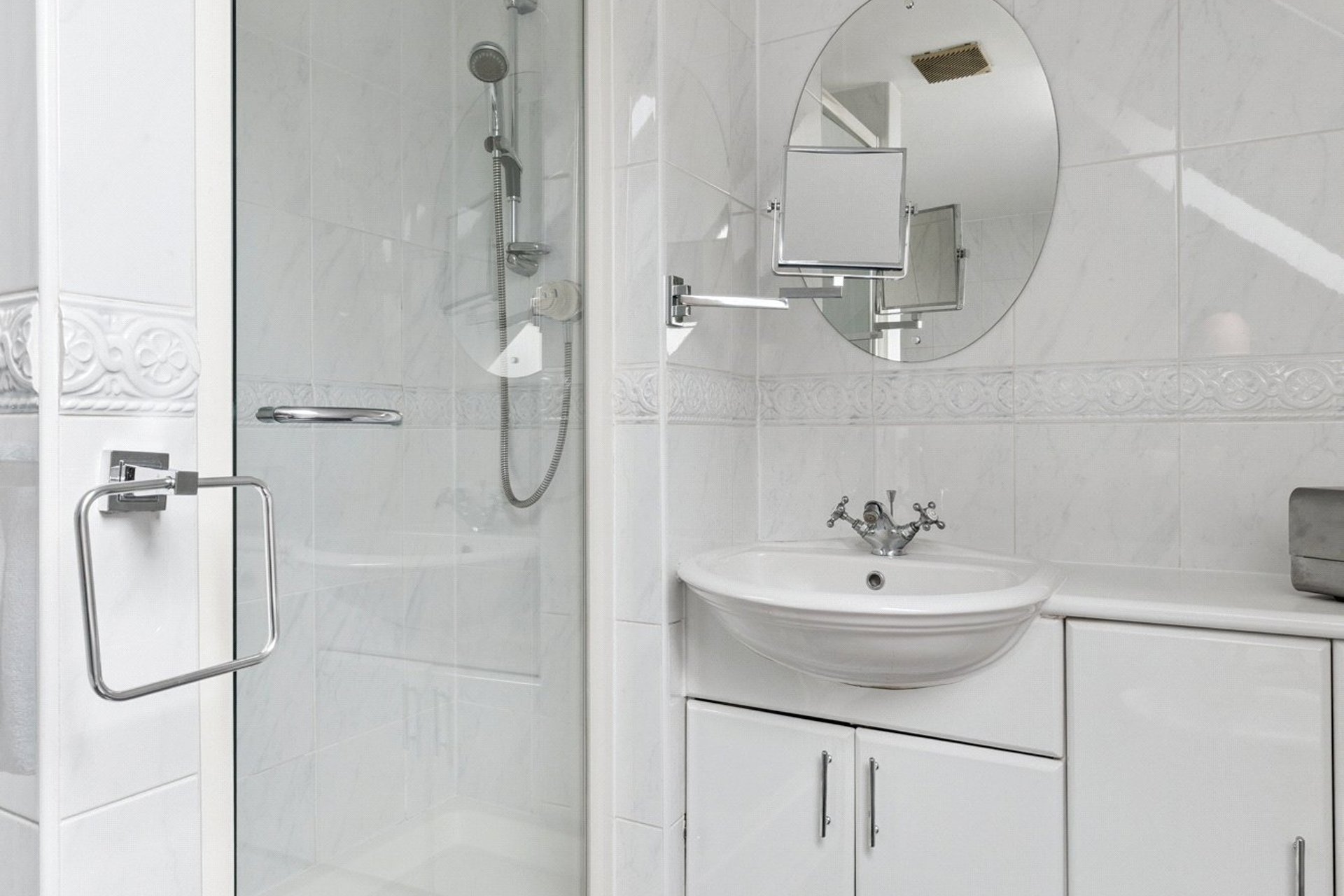High Housecraigs, 144 Eaglesham Road, Clarkston, Glasgow, East Renfrewshire, G76 8RP - Picture #71
