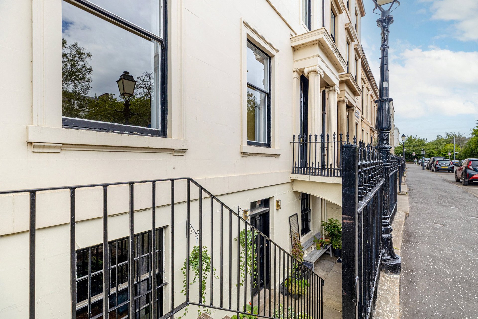 8A Somerset Place, Park, Glasgow, G3 7JT - Picture #2