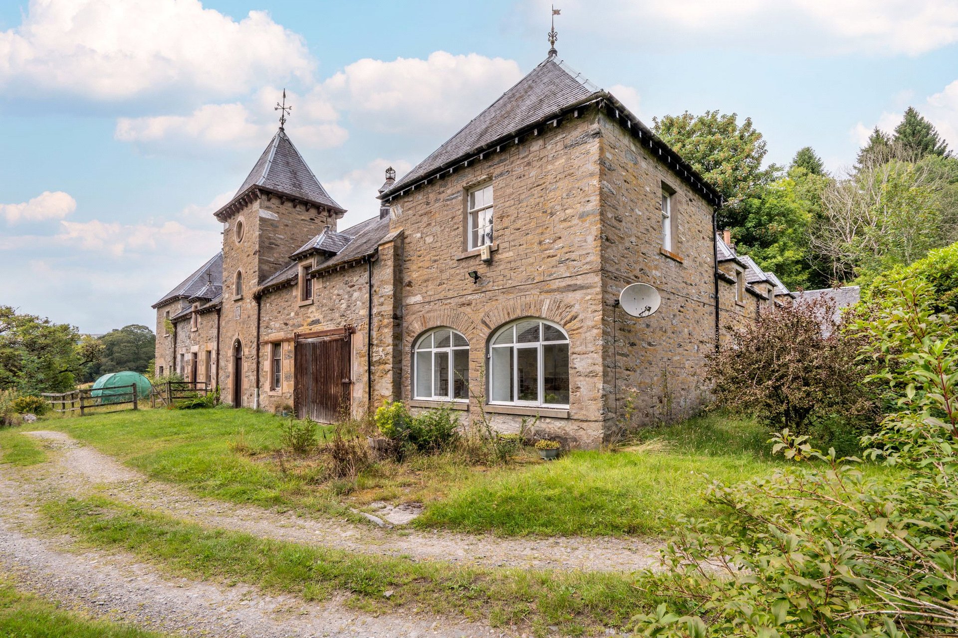 Ballechin Home Farm, Ballinluig, Pitlochry, Perth and Kinross, PH9 0LW - Picture #3