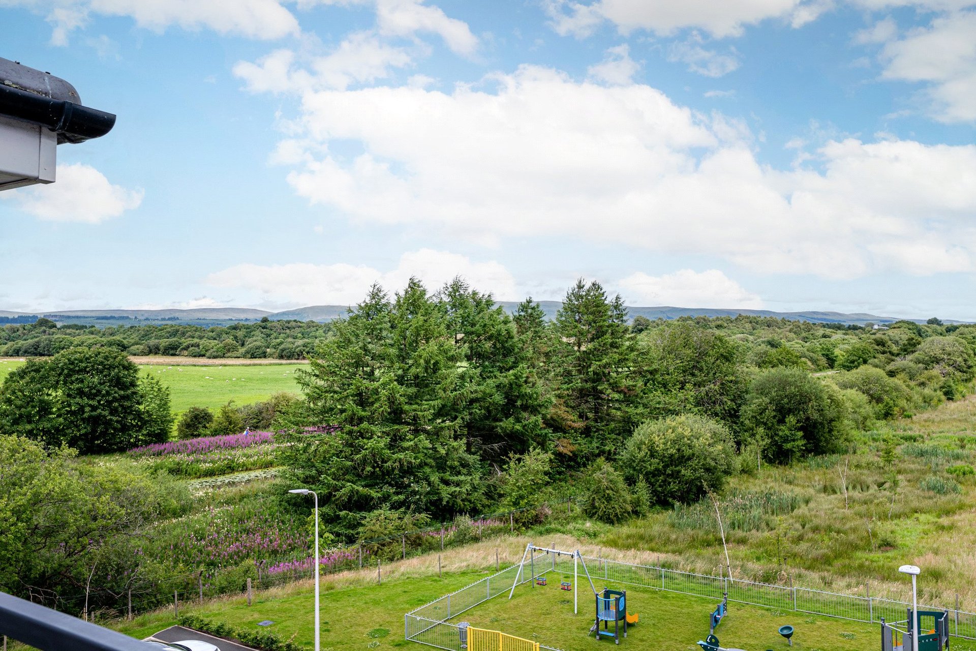 Flat 3/4, 38 Towing Drive, Bishopbriggs, Glasgow, East Dunbartonshire, G64 3NR - Picture #3