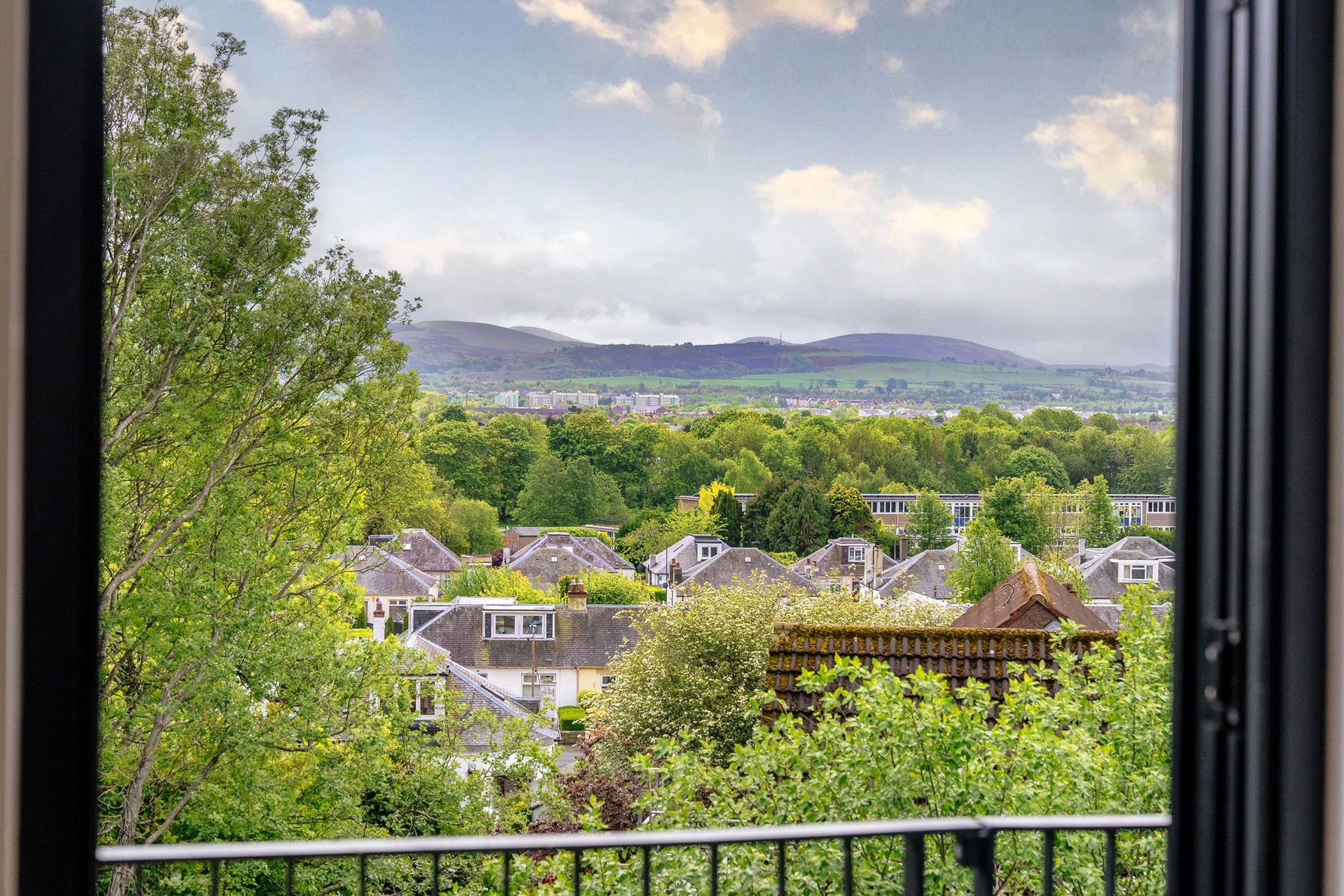 Flat 10, 5 Cruickshank Gardens, Edinburgh, EH12 7AS - Picture #11