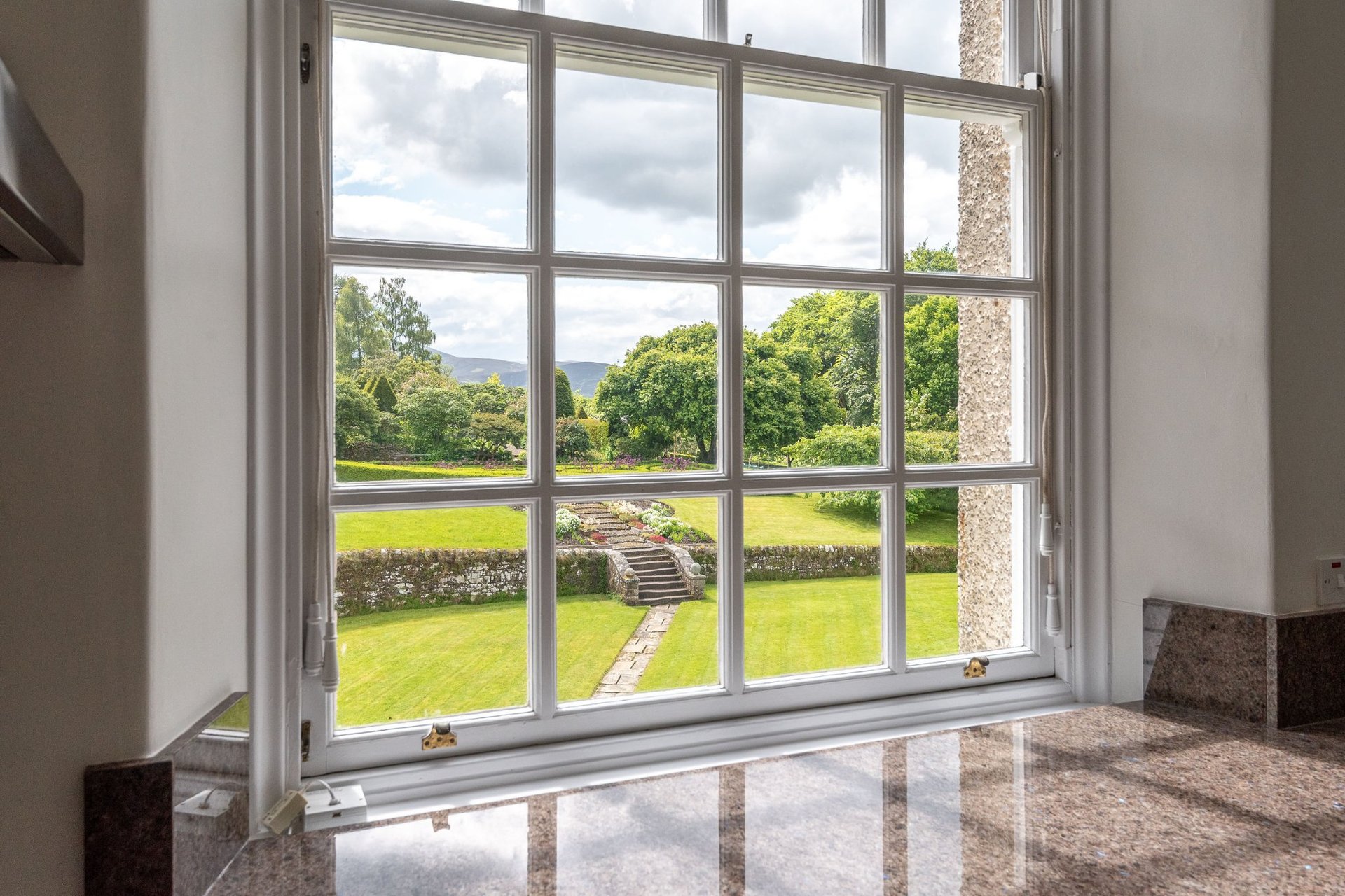 Flat A, Broughton Place, Broughton, Biggar, Scottish Borders, ML12 6HJ - Picture #9