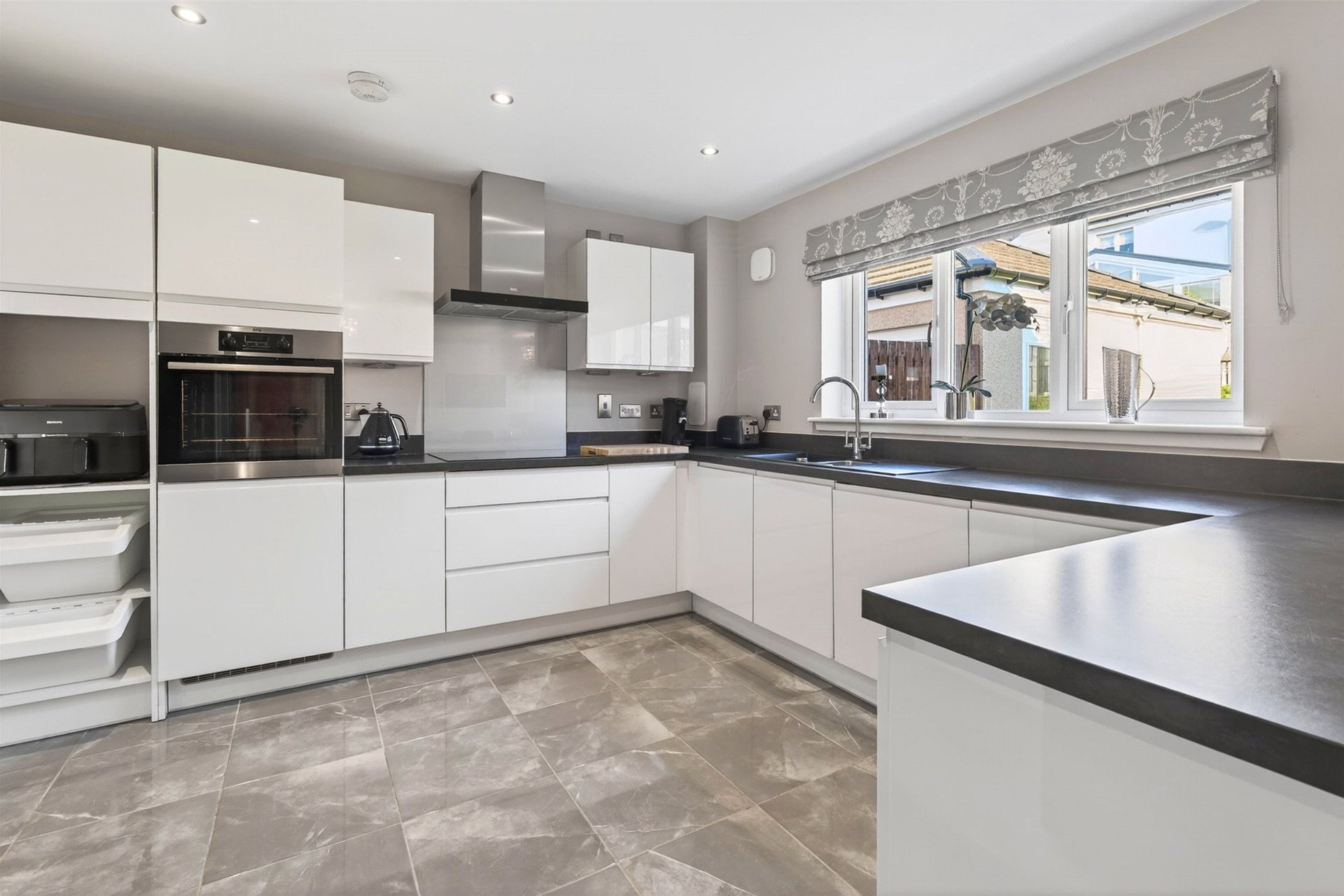 49 Goldeneye Drive, Edinburgh, Midlothian, EH17 8XJ - Picture #3