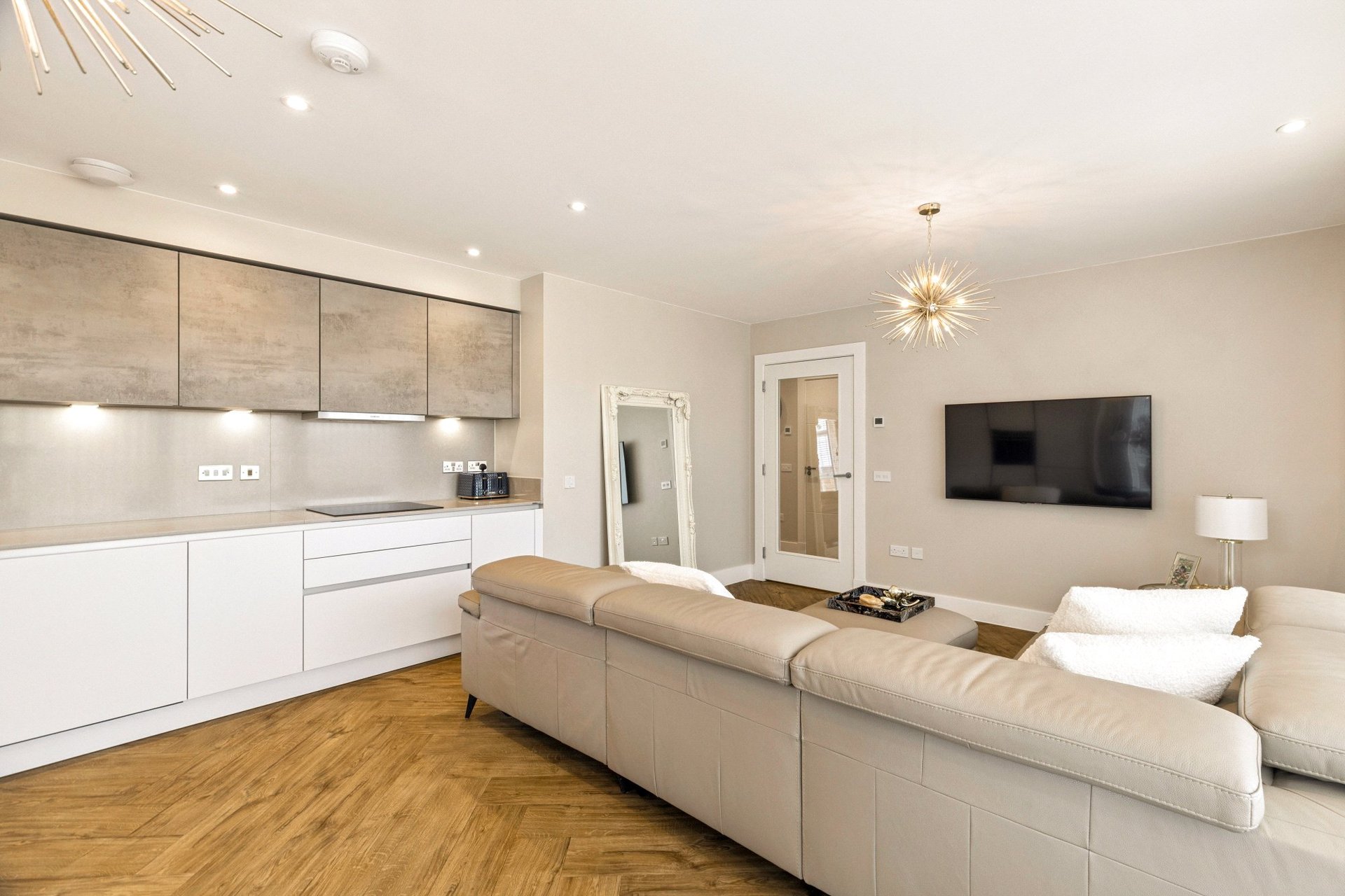 2/4, 1 Teacher Court, Jordanhill, Glasgow, G13 1SY - Picture #8