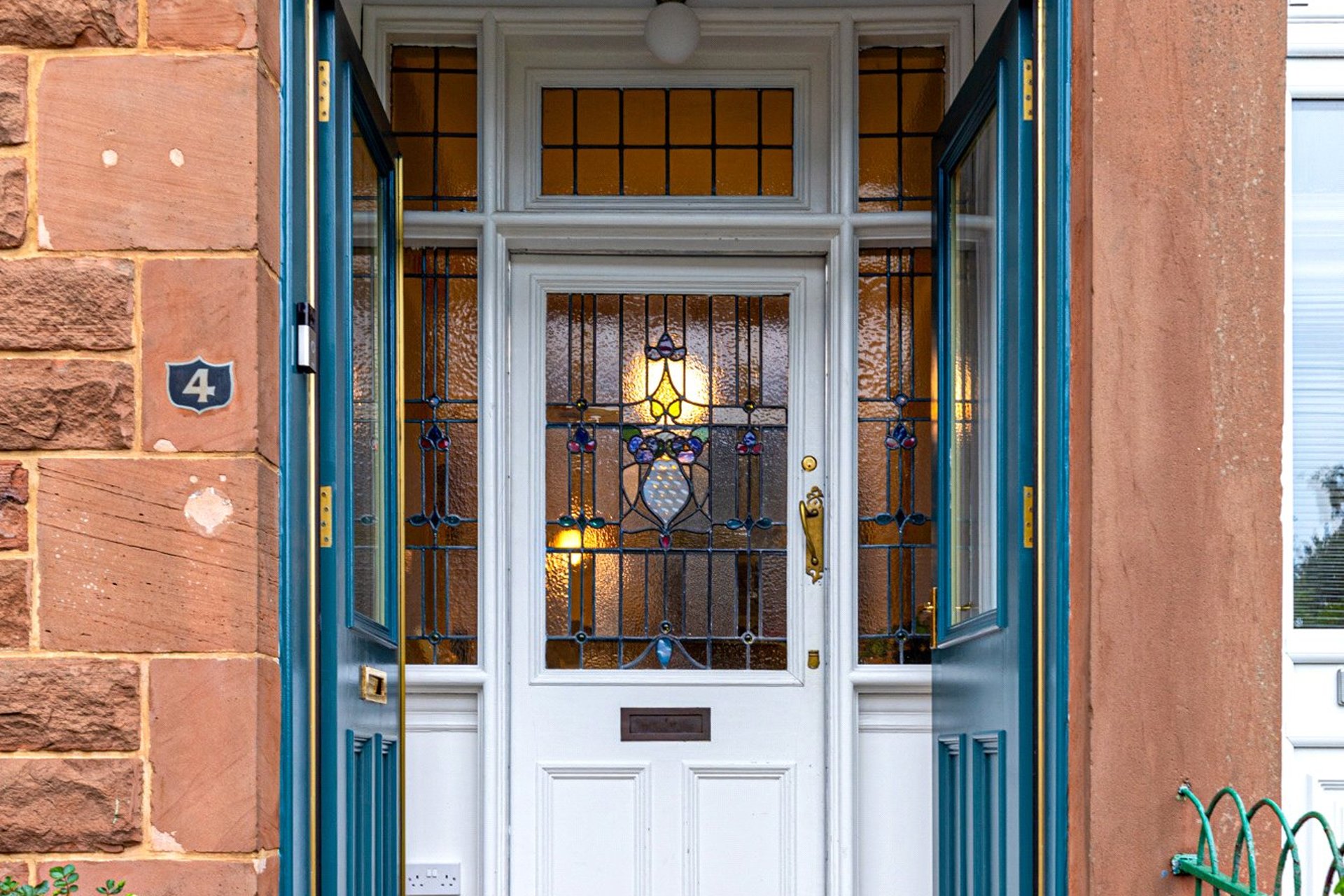 4 Borden Road, Jordanhill, Glasgow, G13 1QX - Picture #2