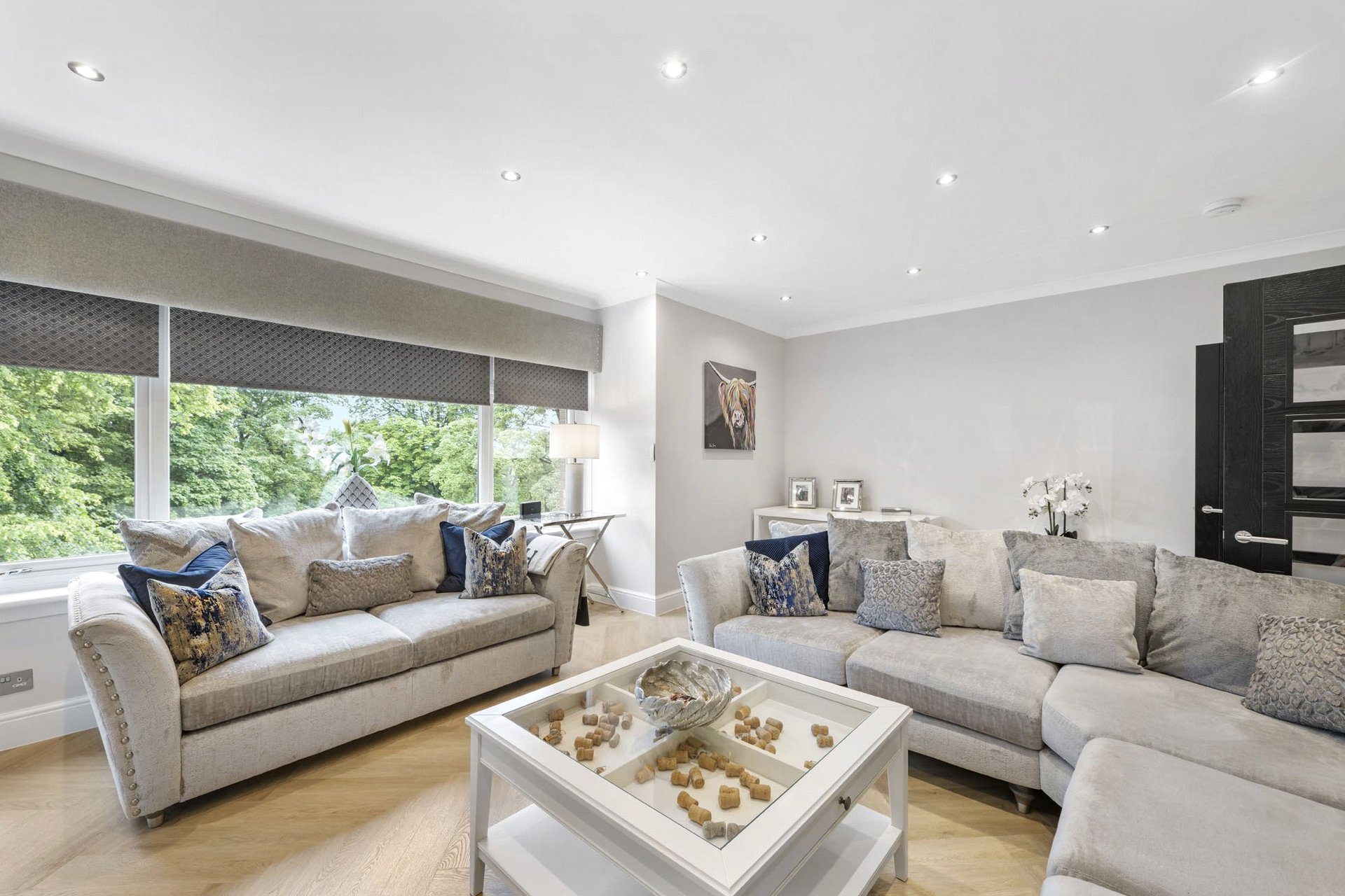 Flat 2-2, 1 Herndon Court, Newton Mearns, Glasgow, G77 5DW - Picture #3