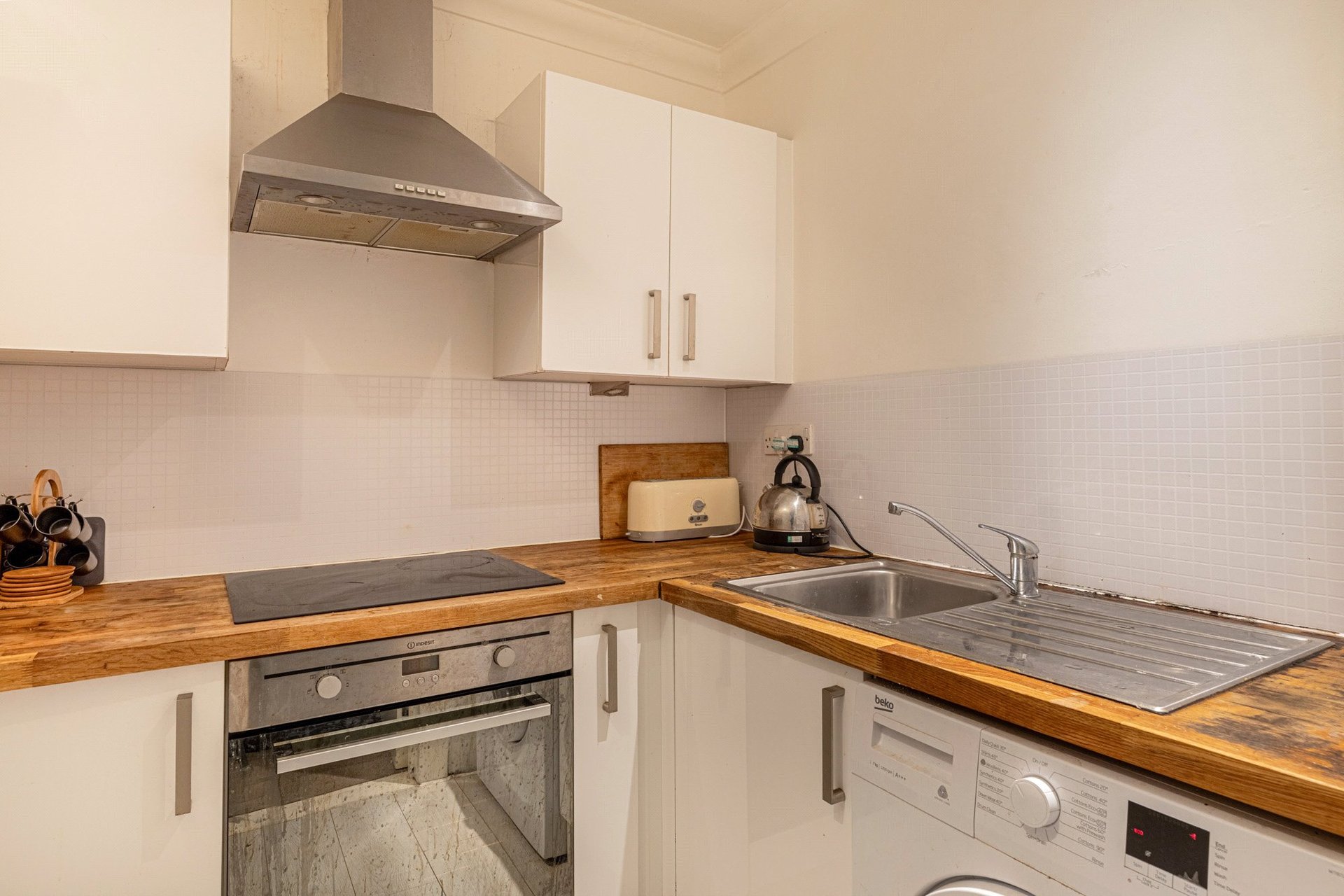 1/2, 29 Kennoway Drive, Thornwood, Glasgow, G11 7TX - Picture #7