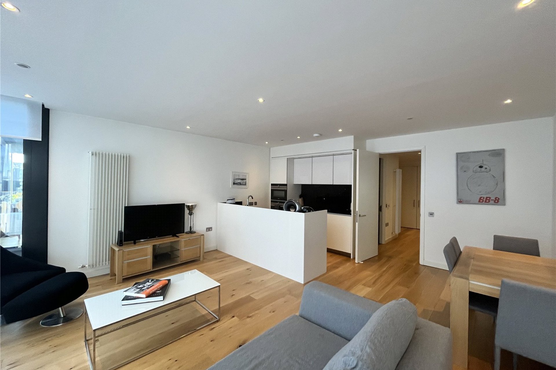 Flat 23, 5 Simpson Loan, Edinburgh, EH3 9GX - Picture #2