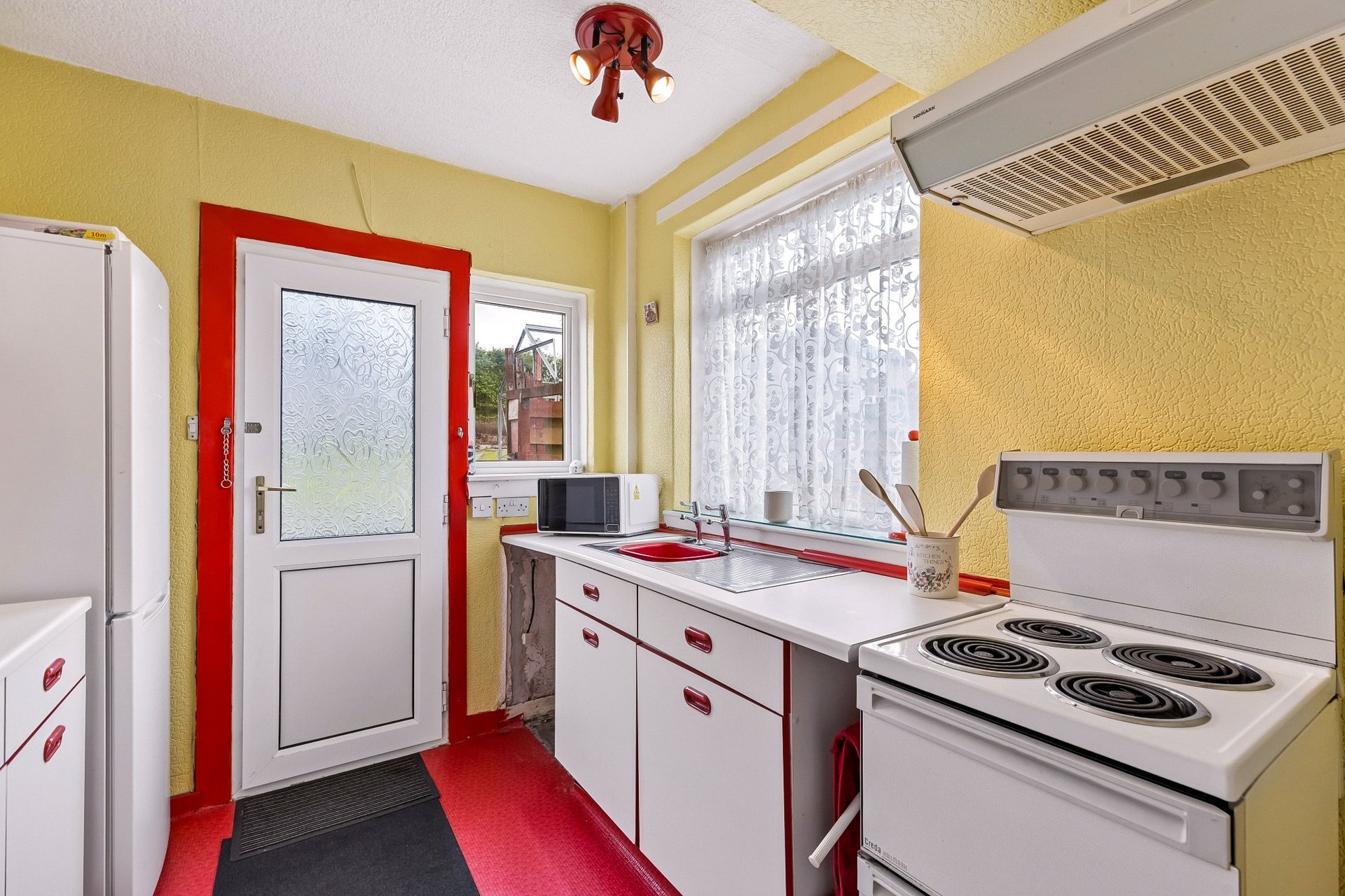 31 Hazel Avenue, Bearsden, G61 3HF - Picture #7