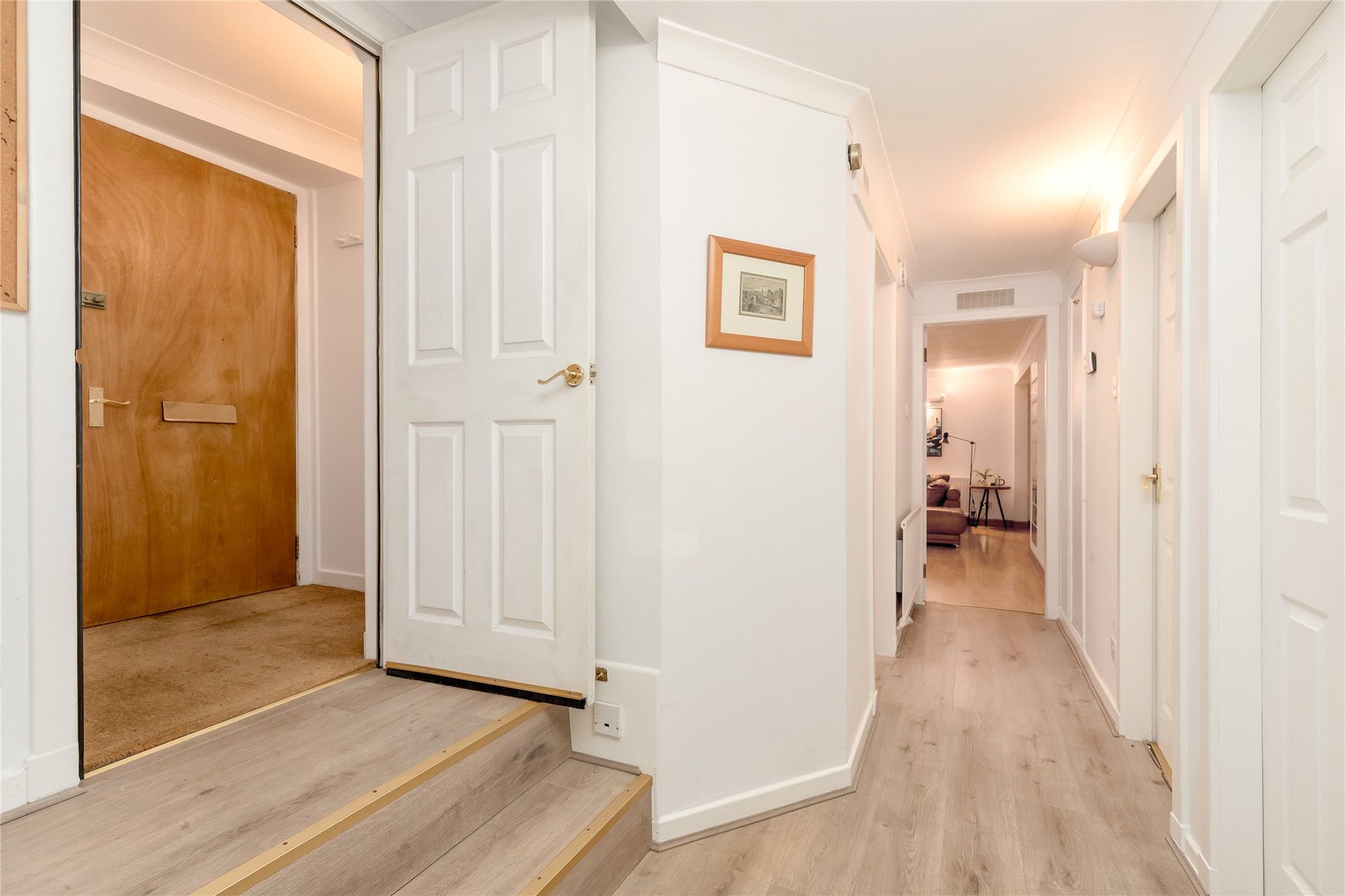 13/1 Bell's Brae, Edinburgh, EH4 3BJ - Picture #3