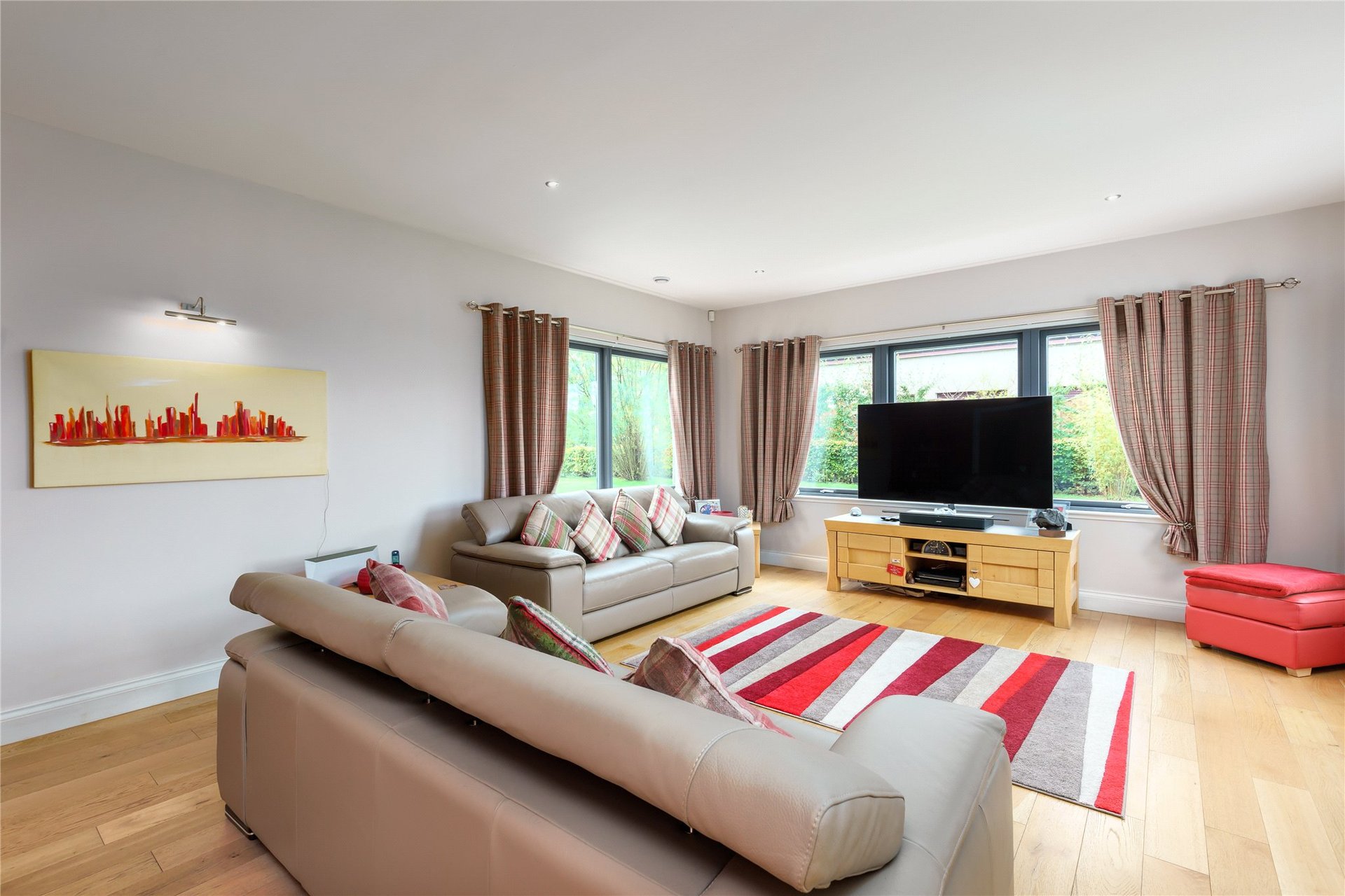 11 West Mains Crofts, West Calder, West Lothian, EH55 8FL - Picture #5