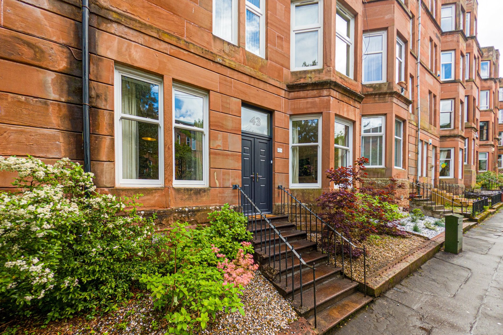 43 Bellwood Street, Shawlands, Glasgow, G41 3EX - Picture #2
