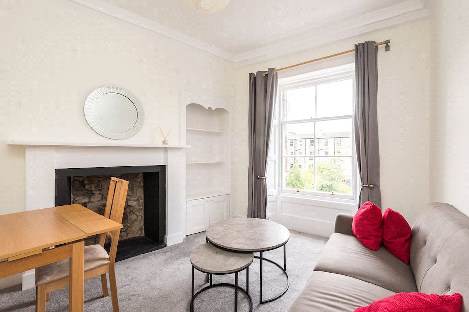 FLAT 2F2, 1 Warriston Road, Canonmills, Edinburgh, EH3 5LG - Picture #1