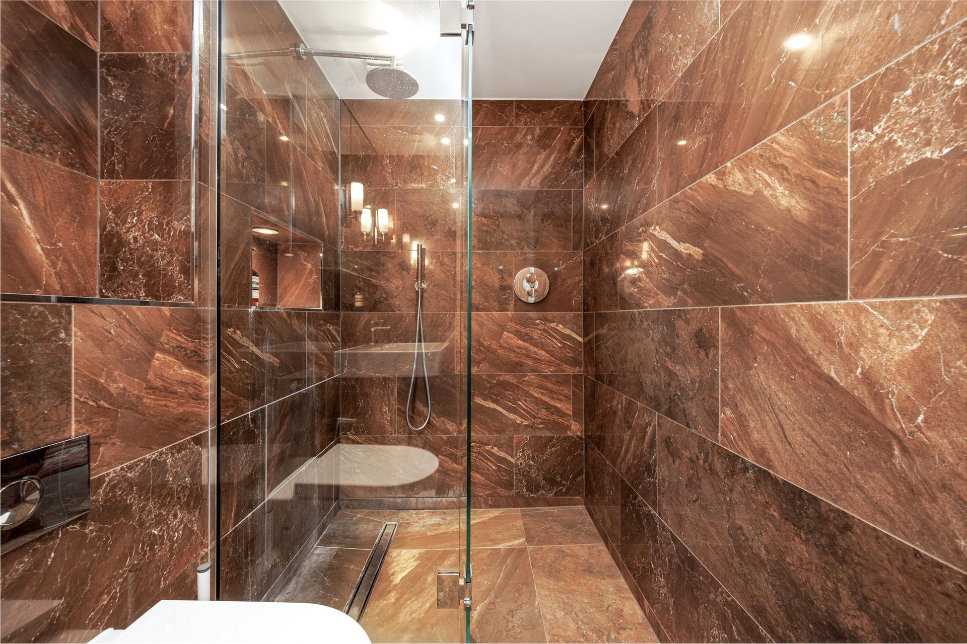 First Floor, 10 Claremont Terrace, Park, Glasgow, G3 7XR - Picture #22