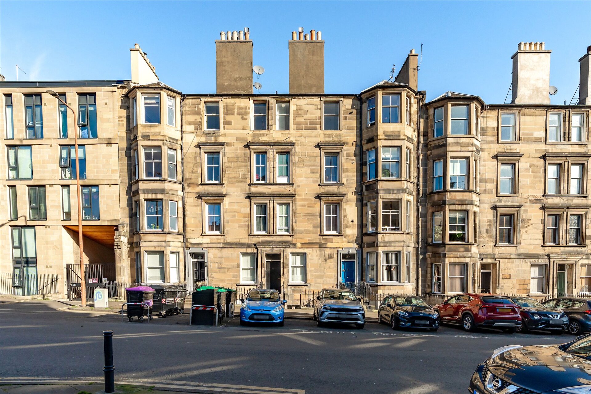 Flat 4 (2f2), 37 Montgomery Street, Edinburgh, EH7 5JX - Picture #1