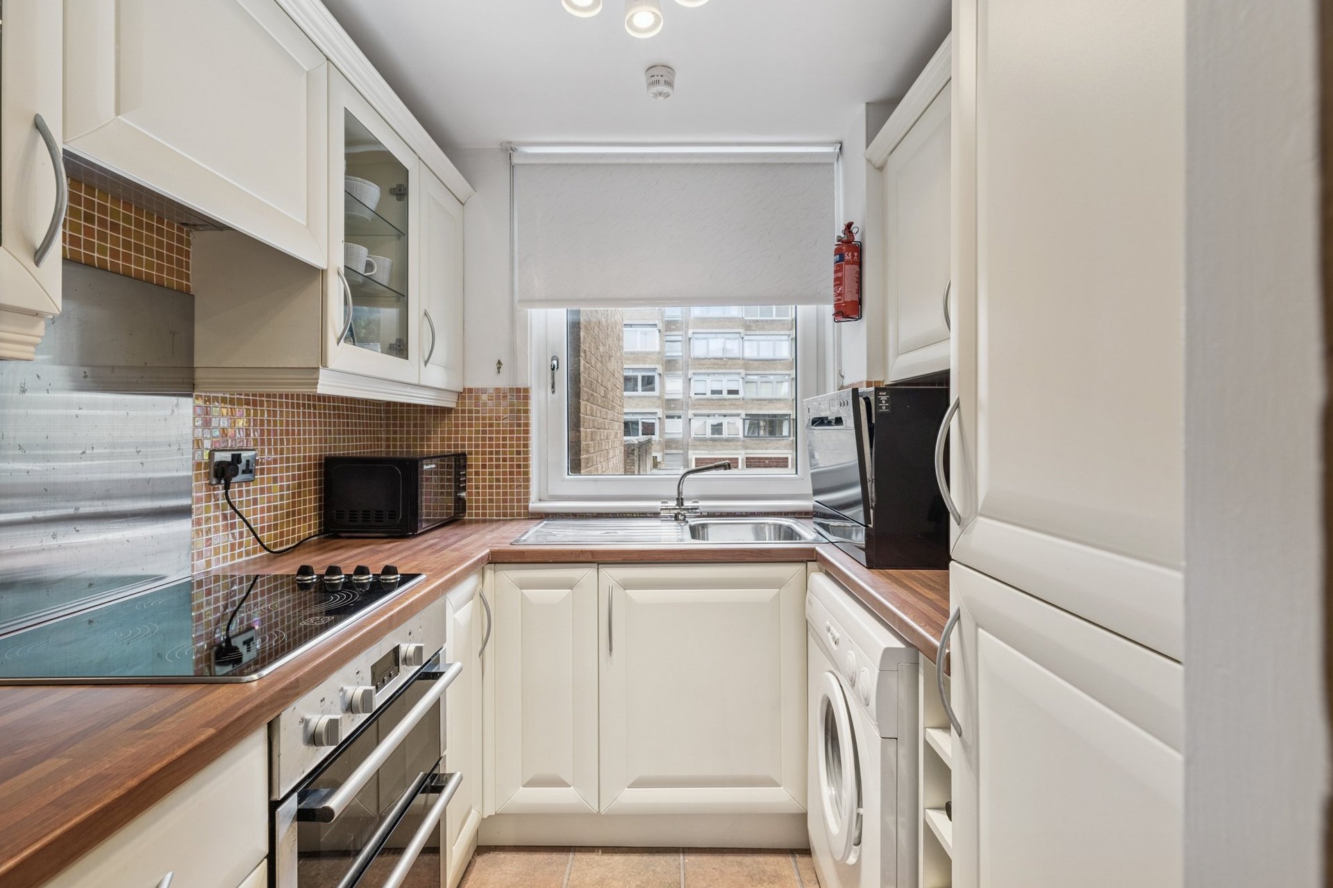 Flat 16, Dudley Court, 24 Lethington Avenue, Shawlands, Glasgow, G41 3HY - Picture #7