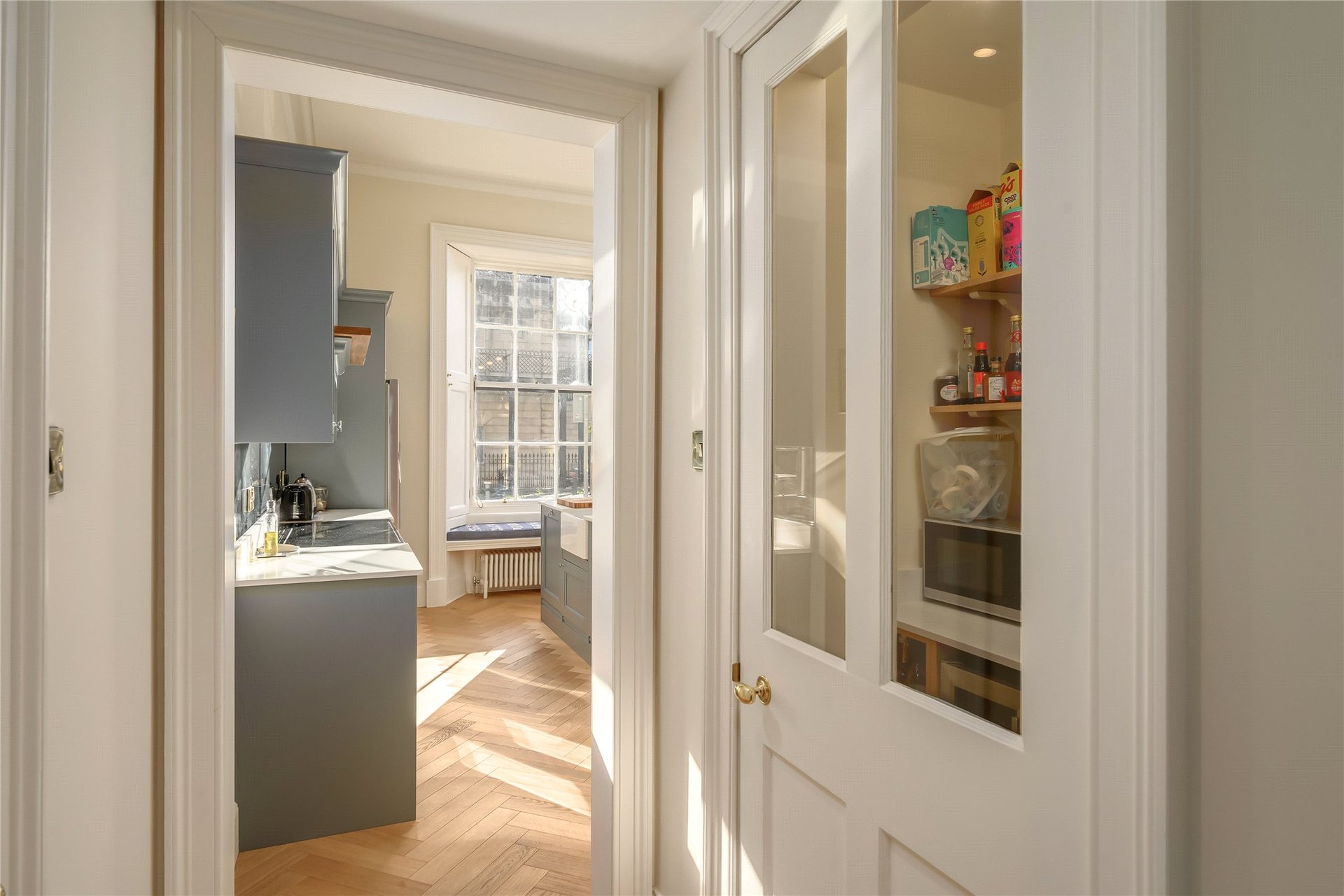 32 Henderson Row, Edinburgh, Midlothian, EH3 5DN - Picture #10