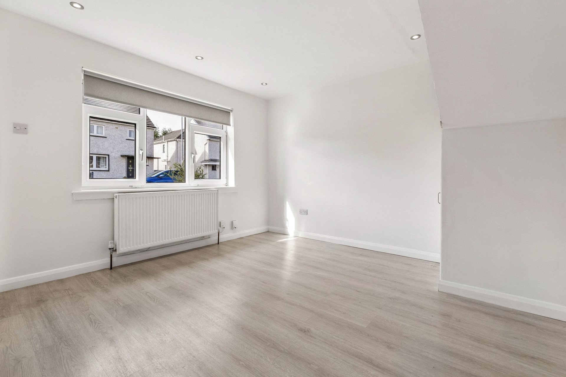 21 Fairweather Place, Newton Mearns, Glasgow, East Renfrewshire, G77 6BX - Picture #4