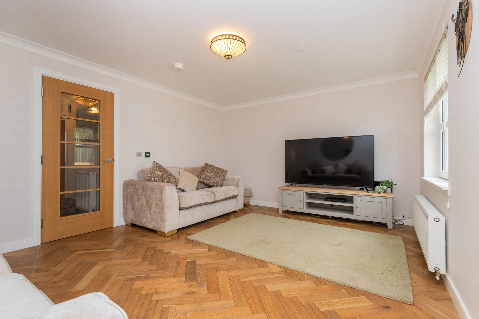 42 Mure Park, Uplawmoor, Glasgow, East Renfrewshire, G78 4AS - Picture #5