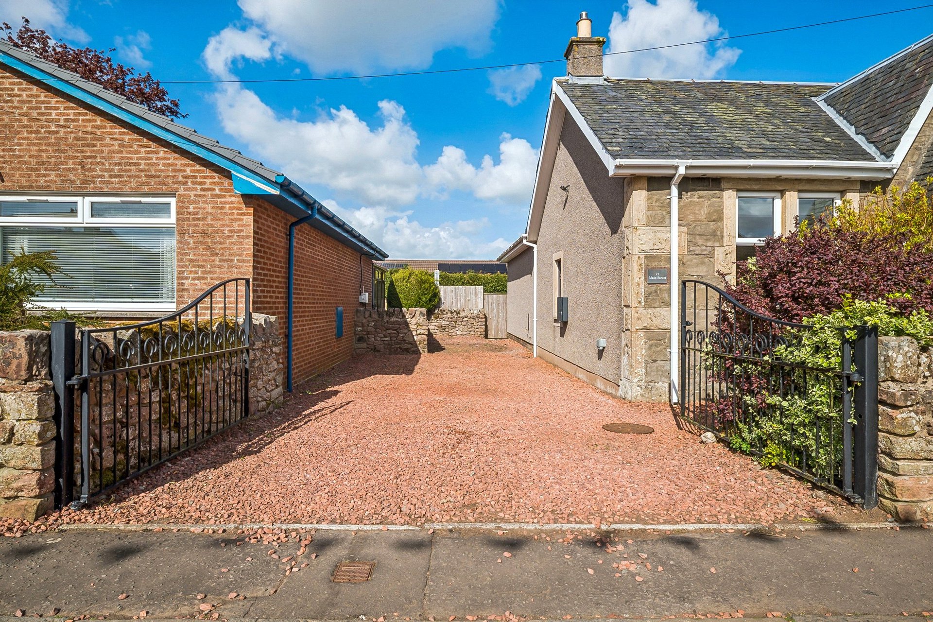 71 Main Street, Symington, Biggar, ML12 6LL - Picture #47