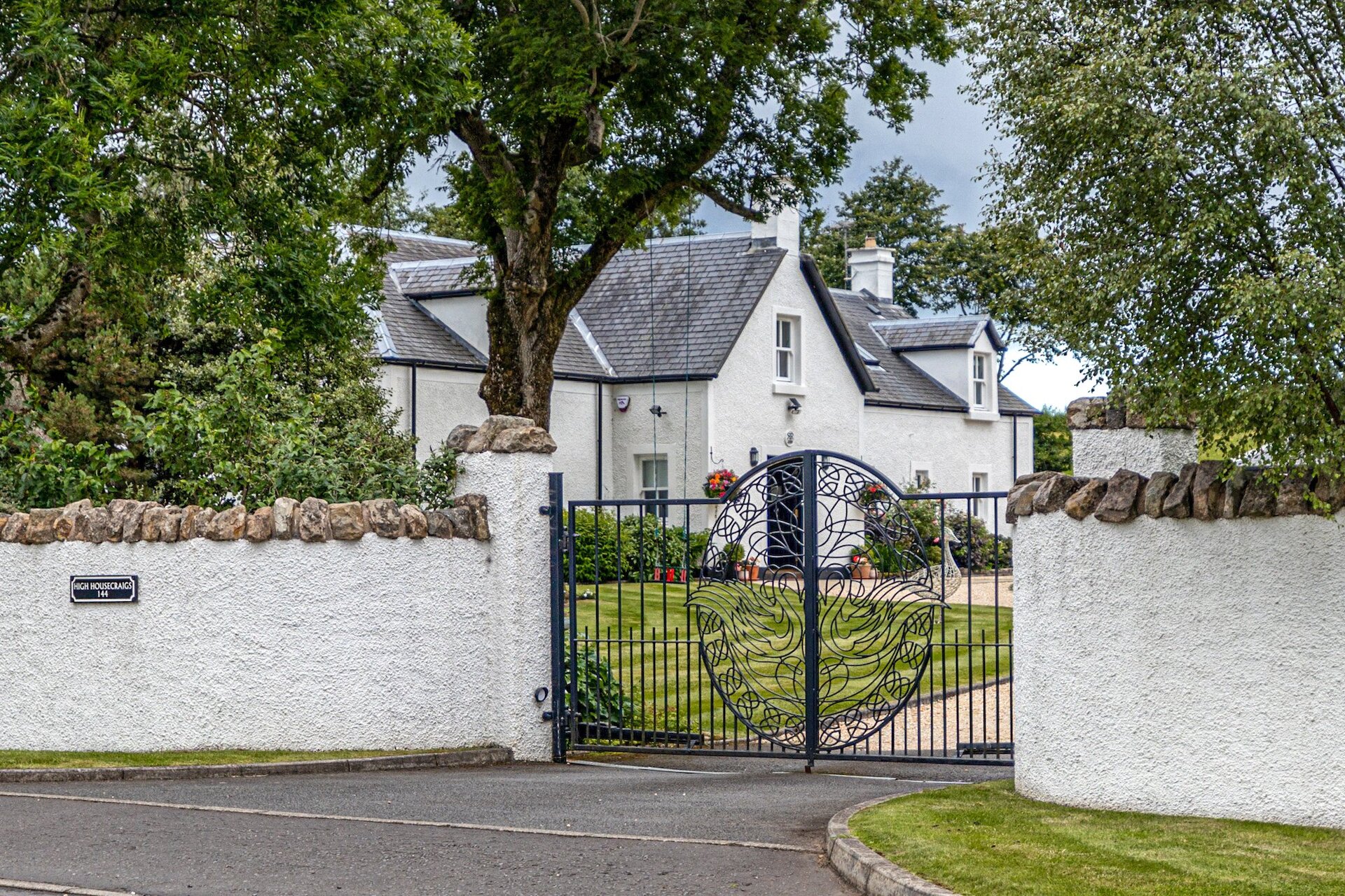 High Housecraigs, 144 Eaglesham Road, Clarkston, Glasgow, East Renfrewshire, G76 8RP - Picture #1