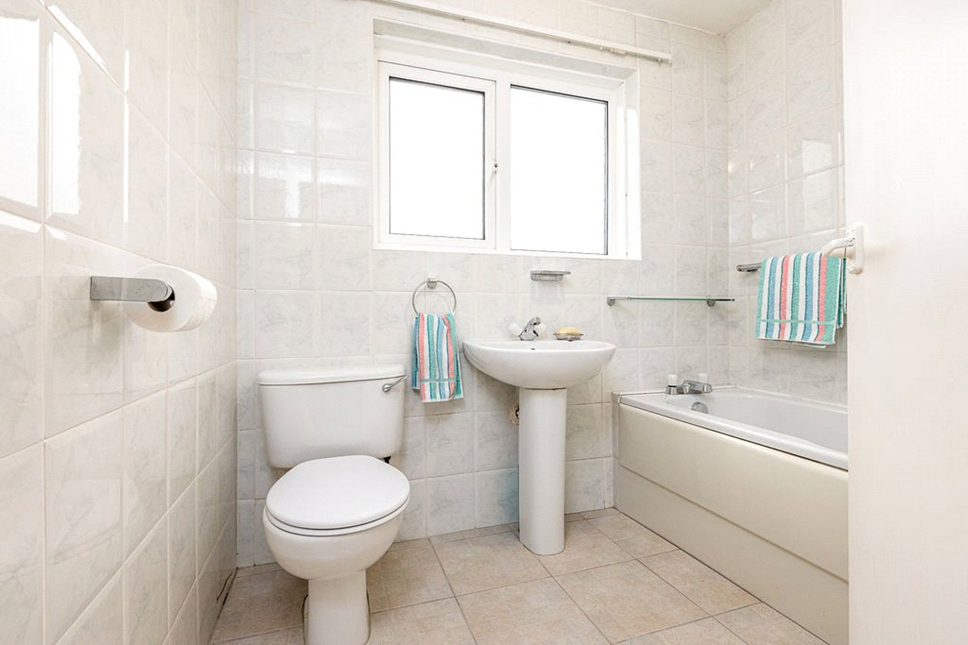 36 Roselea Drive, Milngavie, G62 8HF - Picture #17