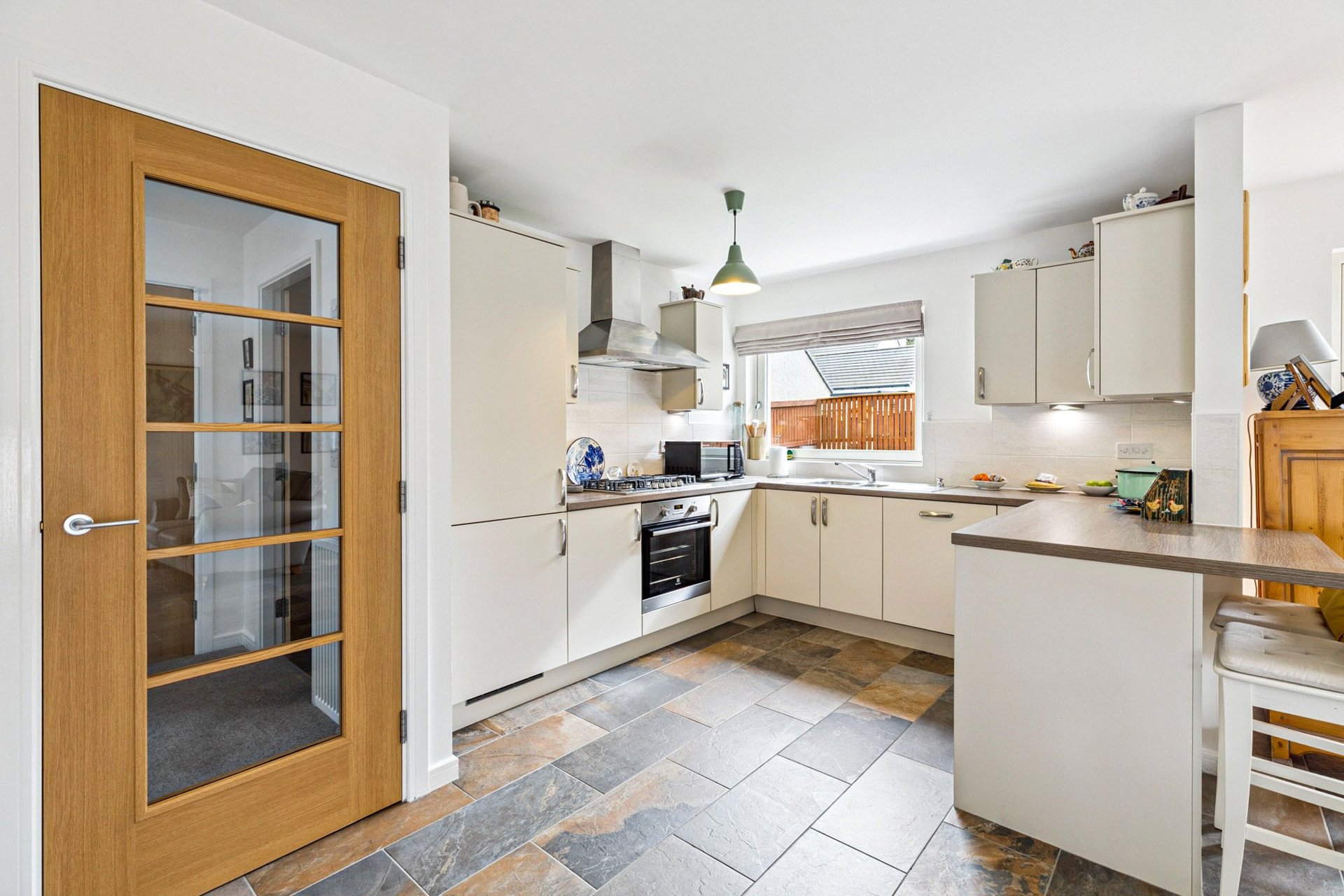 40 Picketlaw Road, Eaglesham, Glasgow, East Renfrewshire, G76 0BF - Picture #8