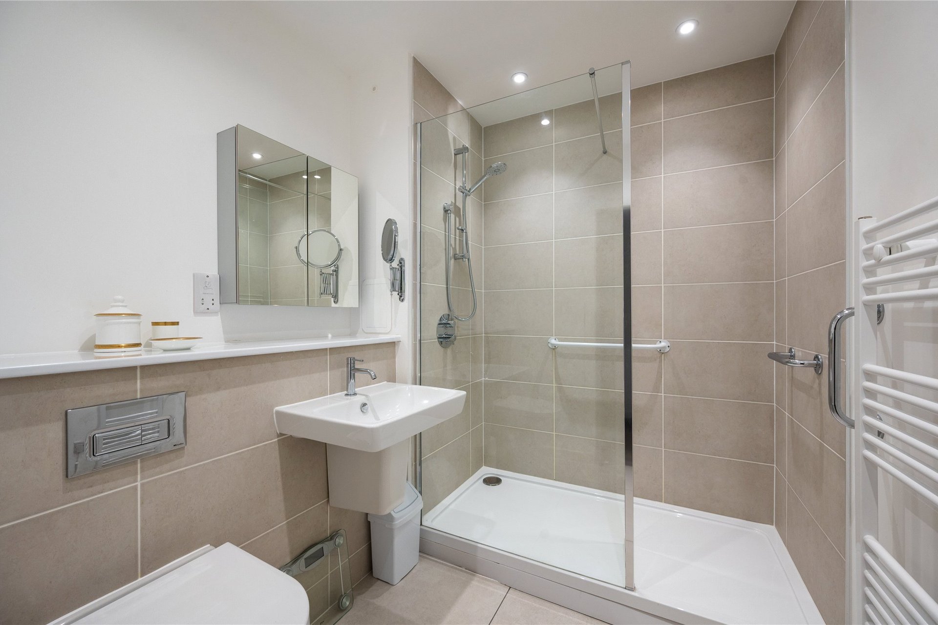 34 Sir Allan Smith Gardens, Kinross, KY13 8GR - Picture #11