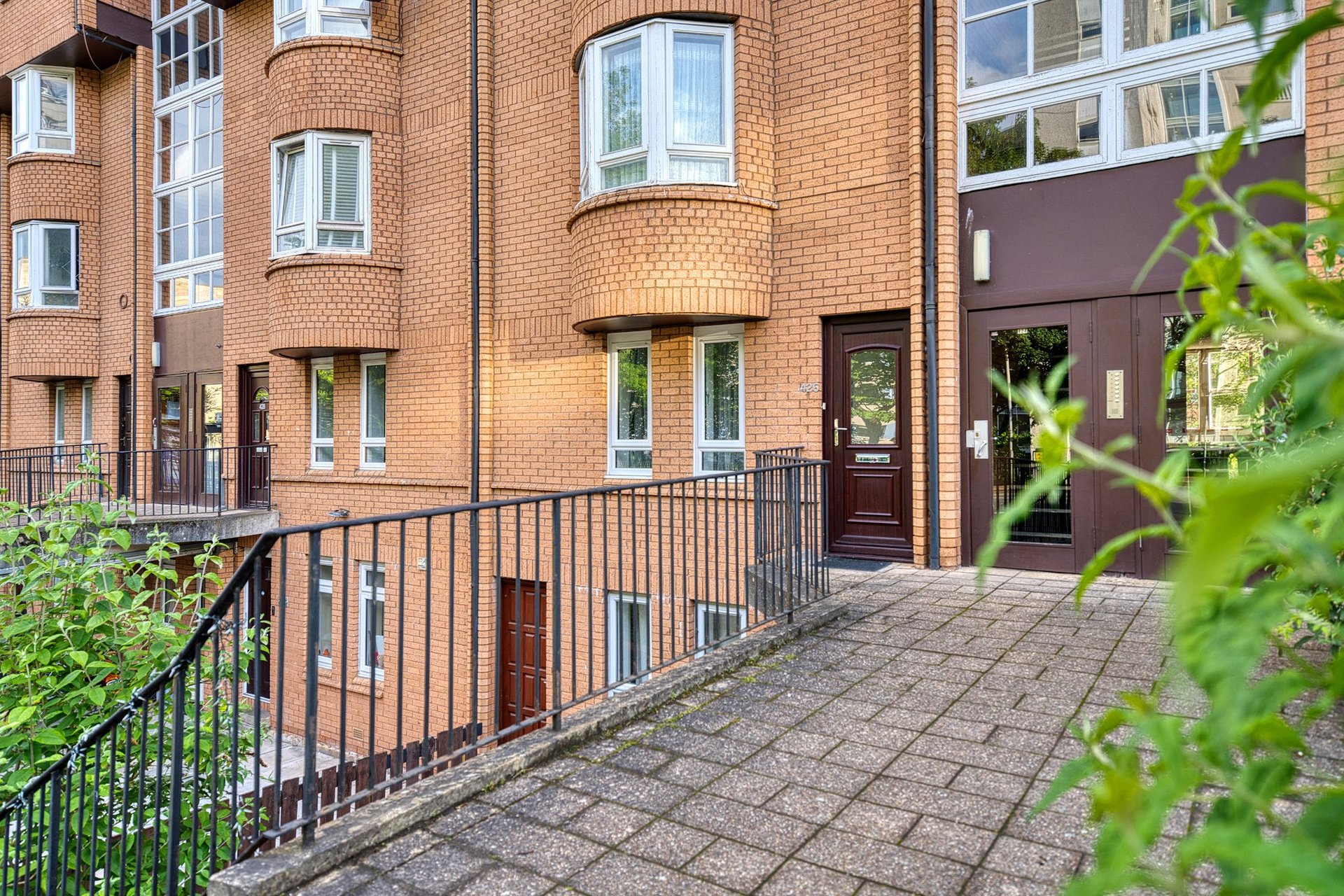 Main Door, 426 St Vincent Street, Finnieston, Glasgow, G3 8EU - Picture #2