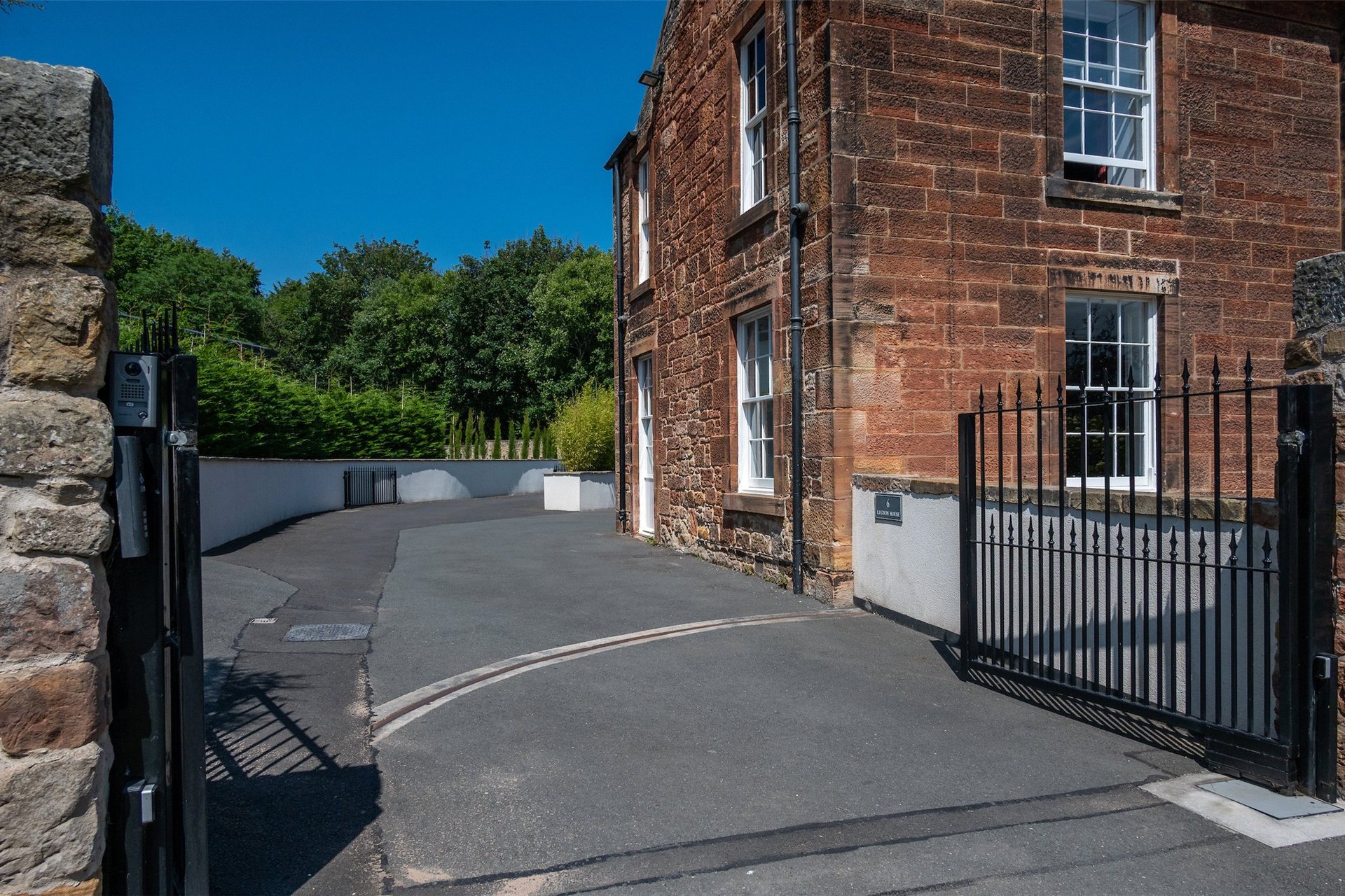 6 Lugton Brae, Dalkeith, Midlothian, EH22 1JX - Picture #35