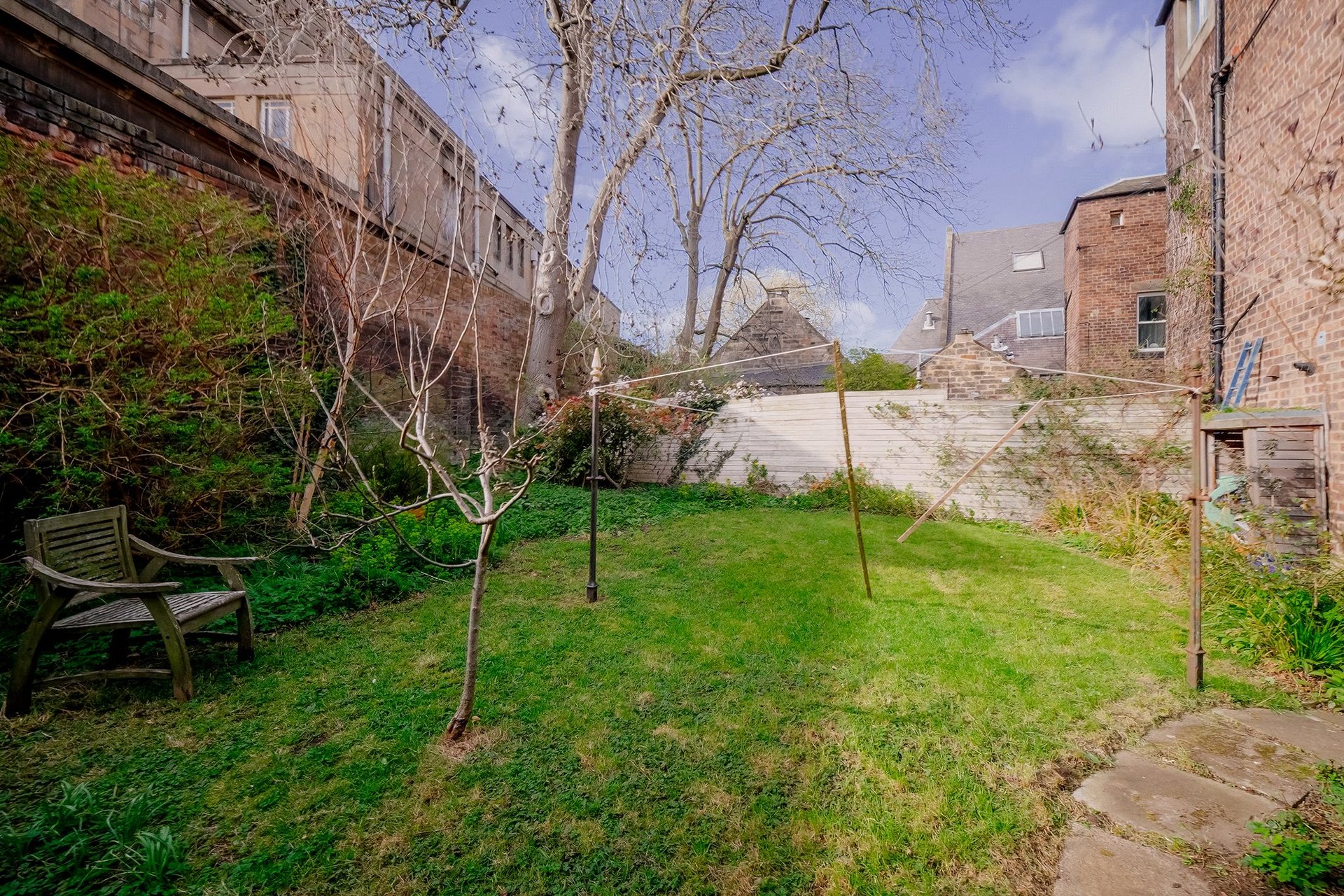 21/2 North Junction Street, Edinburgh, EH6 6HW - Picture #18