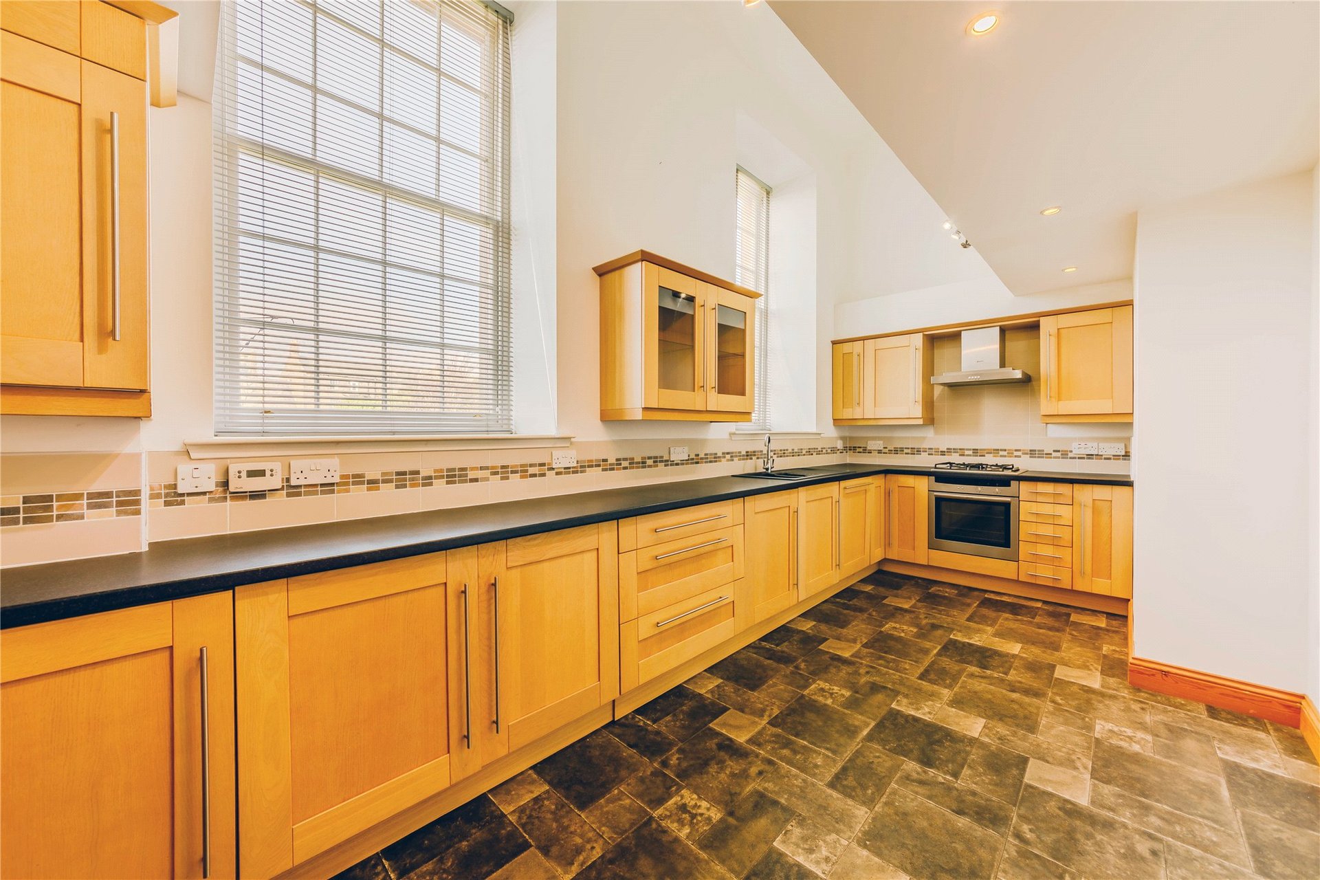 5A Ravensdowne, Berwick-upon-Tweed, Northumberland, TD15 1HX - Picture #6