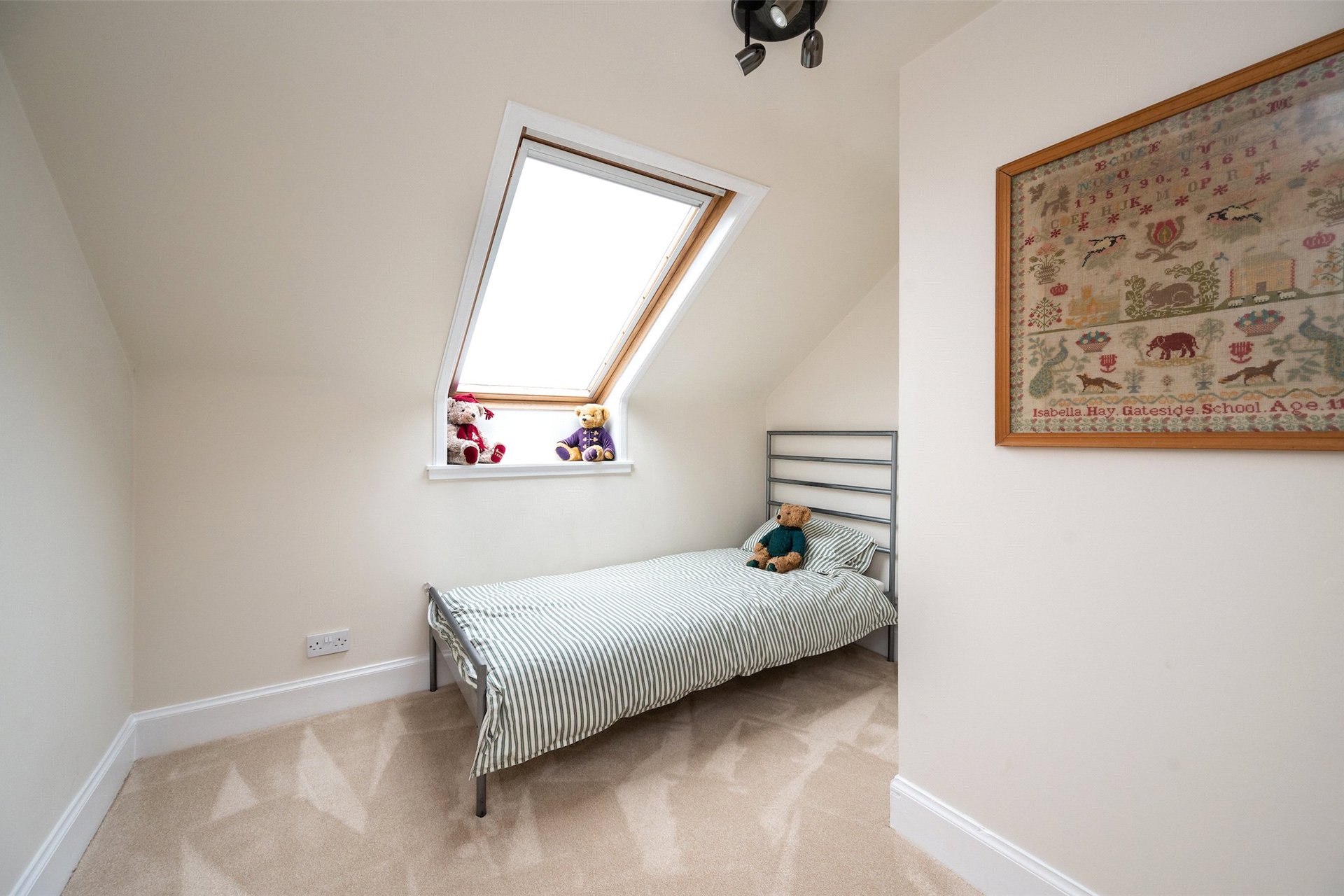 7 Howgate, Penicuik, Midlothian, EH26 8QB - Picture #30