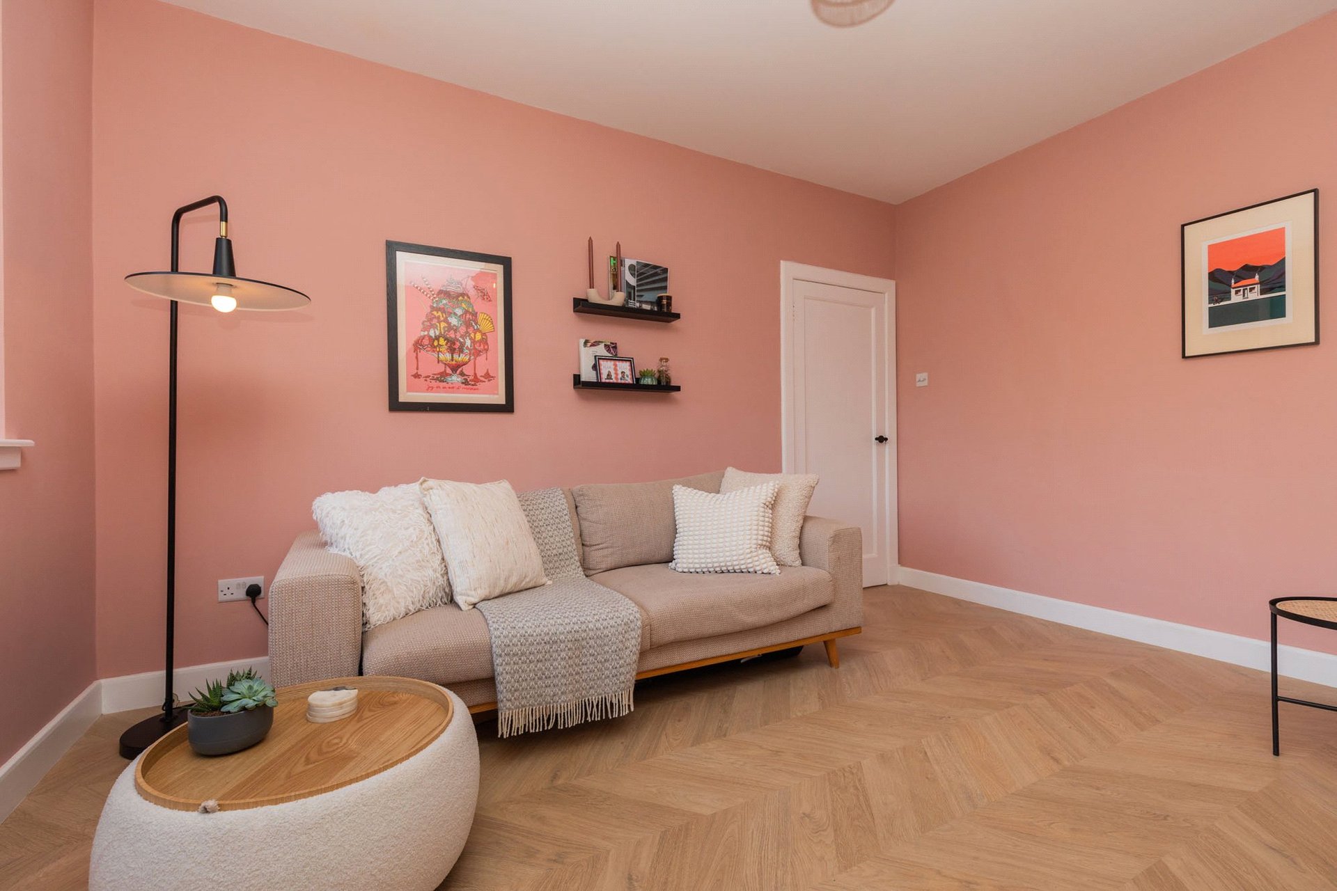 14 Woodlands Crescent, Thornliebank, Glasgow, G46 7SR - Picture #5