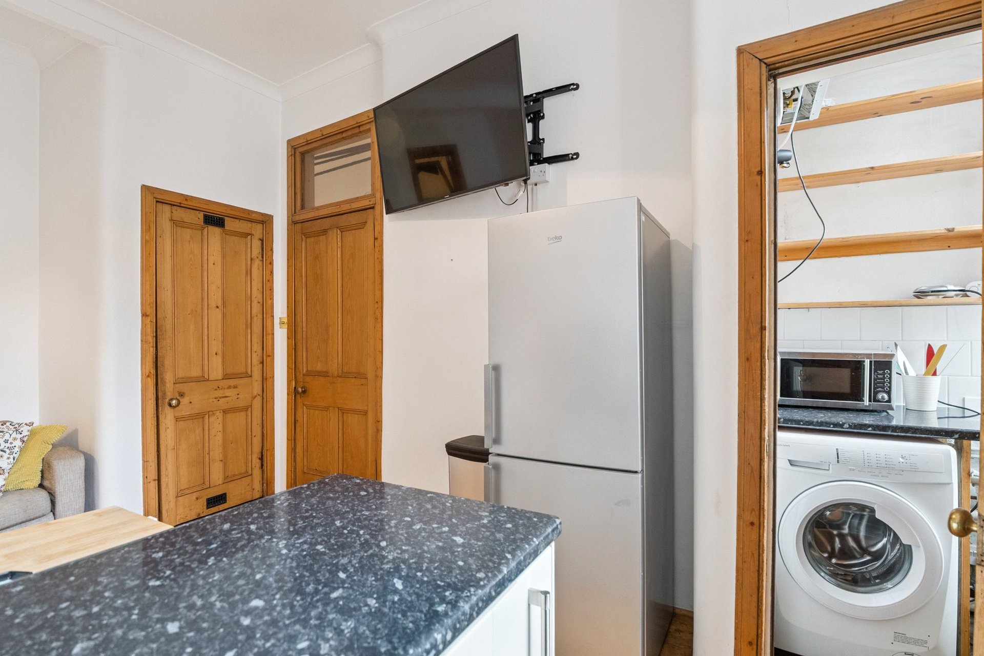 1/4 (1F2), Barony Place, Edinburgh, Midlothian, EH3 6PB - Picture #4