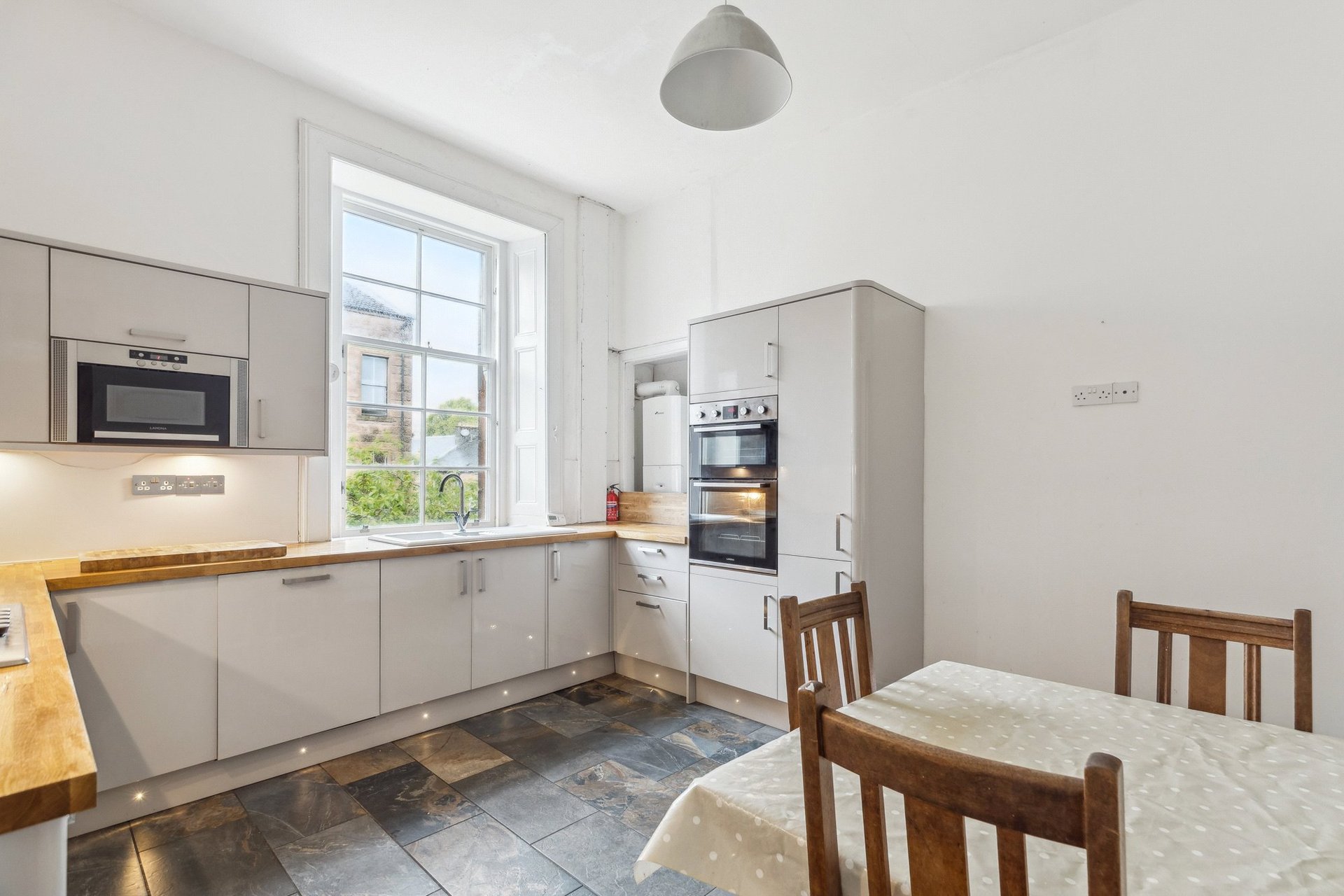 2/1, 7 Jedburgh Gardens, North Kelvinside, Glasgow, G20 6BP - Picture #5