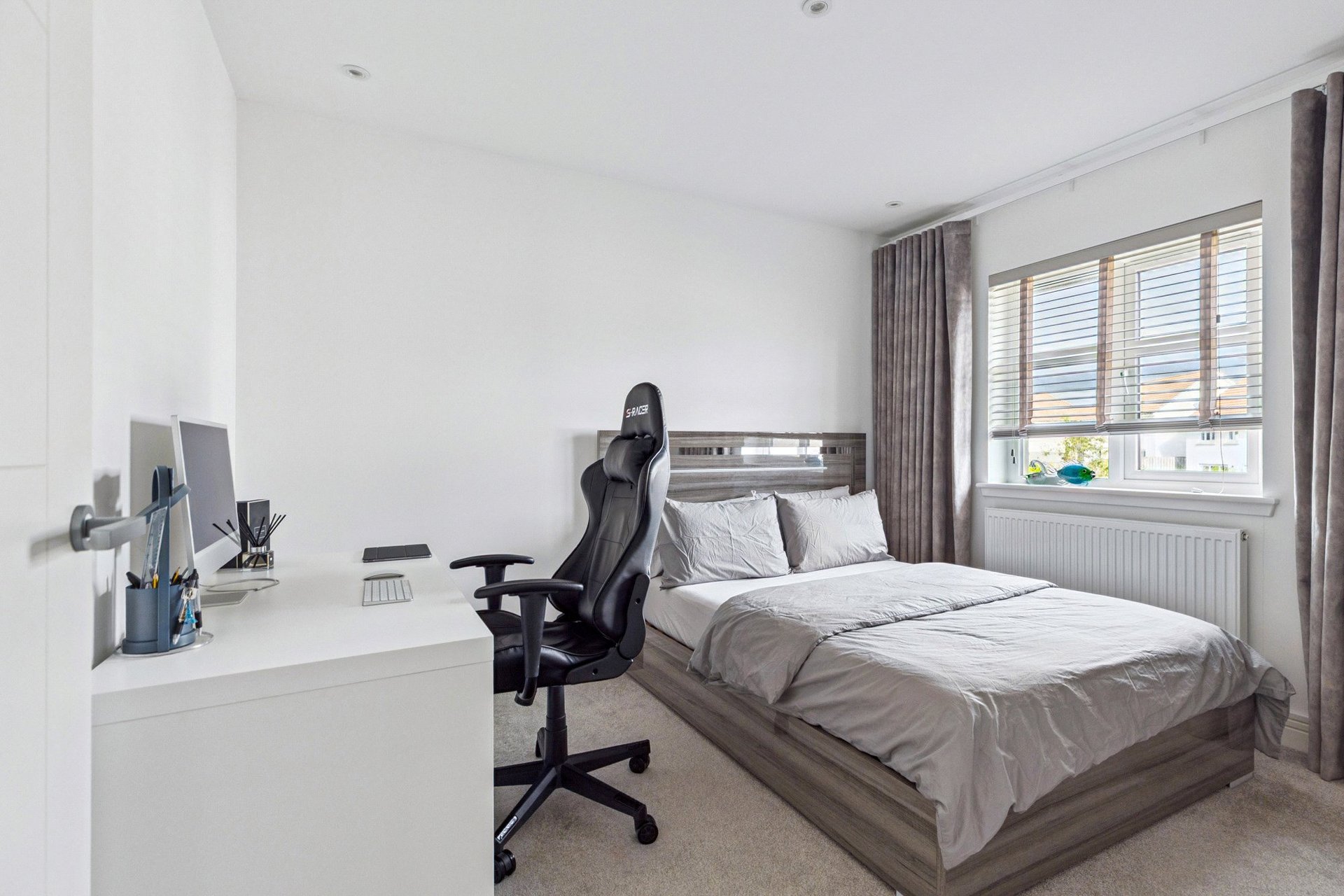 19 Maidenhill Grove, Newton Mearns, Glasgow, G77 5GT - Picture #25