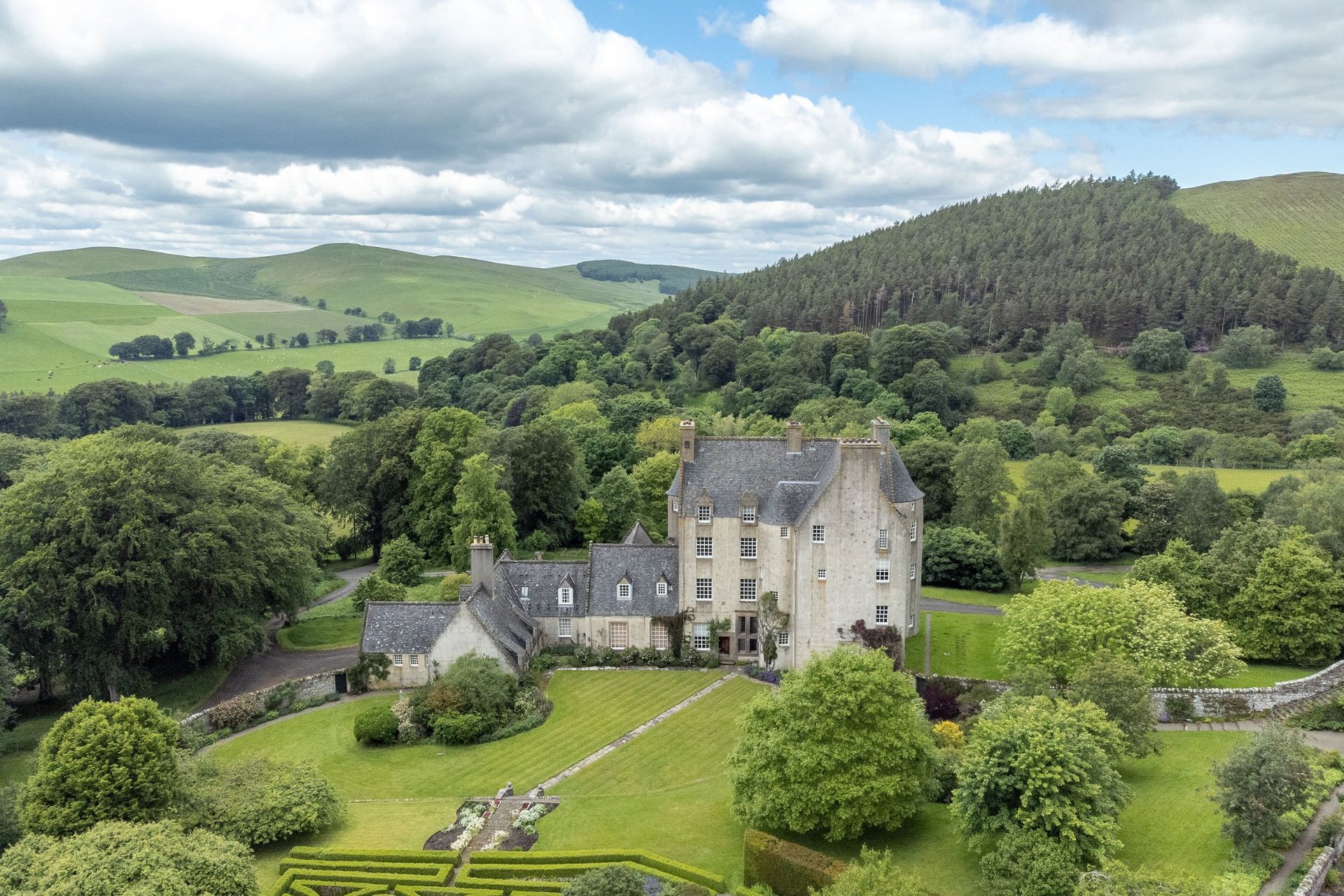 Flat A, Broughton Place, Broughton, Biggar, Scottish Borders, ML12 6HJ - Picture #1