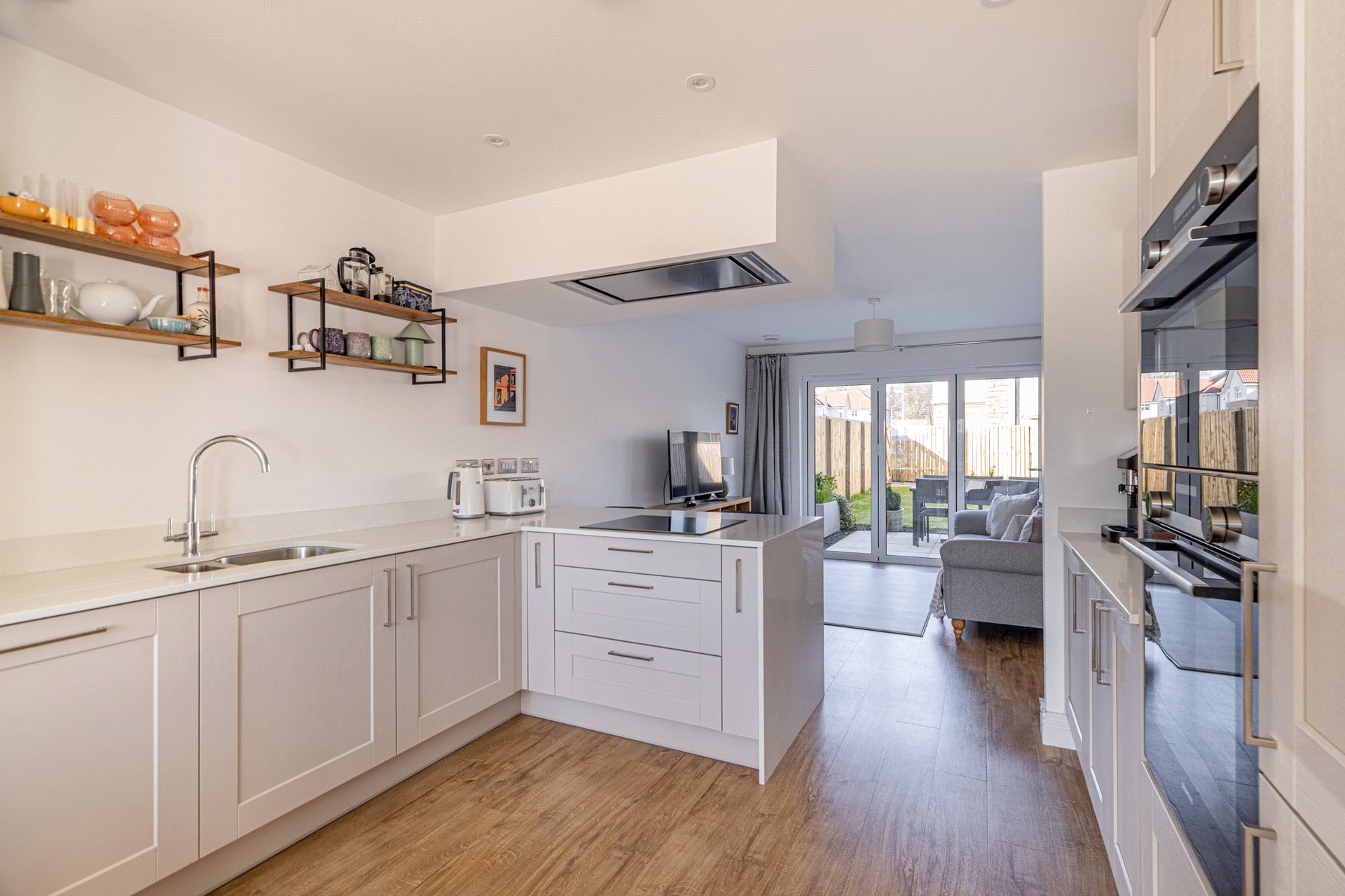 24 Broomhill Drive, Kirkintilloch, G66 1FB - Picture #6