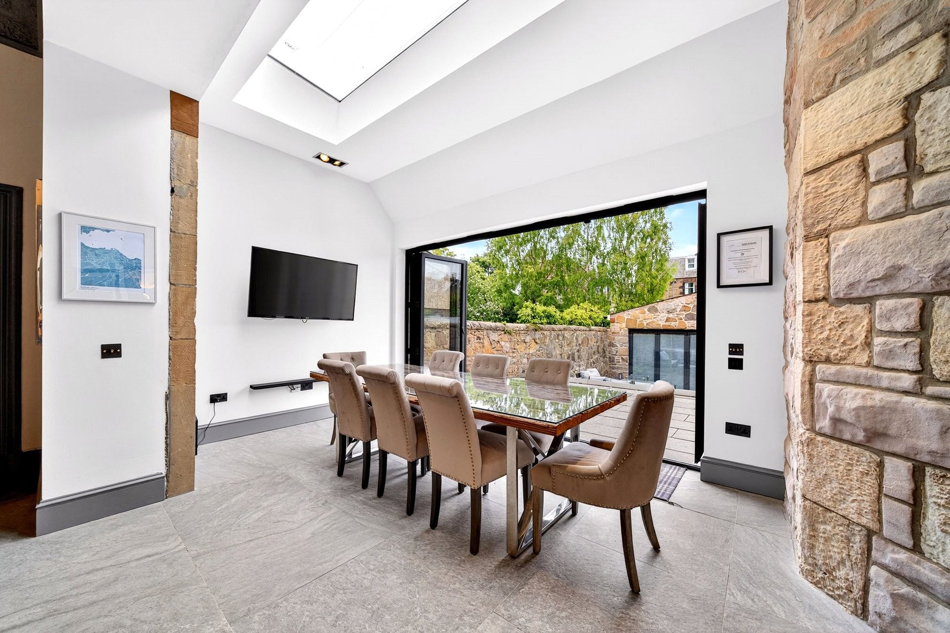 17 Gilmour Road, Edinburgh, Midlothian, EH16 5NS - Picture #8