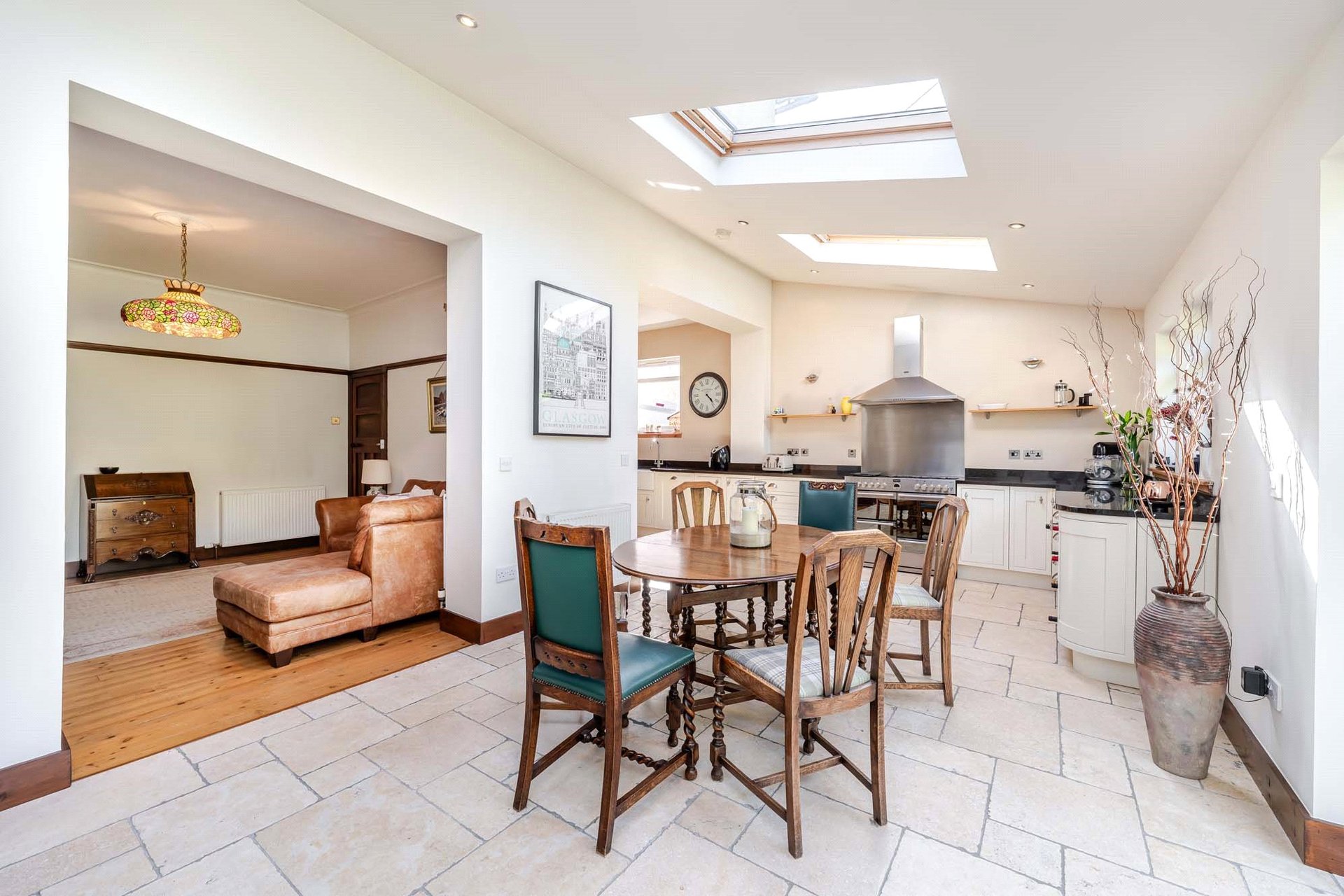 33 Fernleigh Road, Newlands, Glasgow, G43 2UD - Picture #12