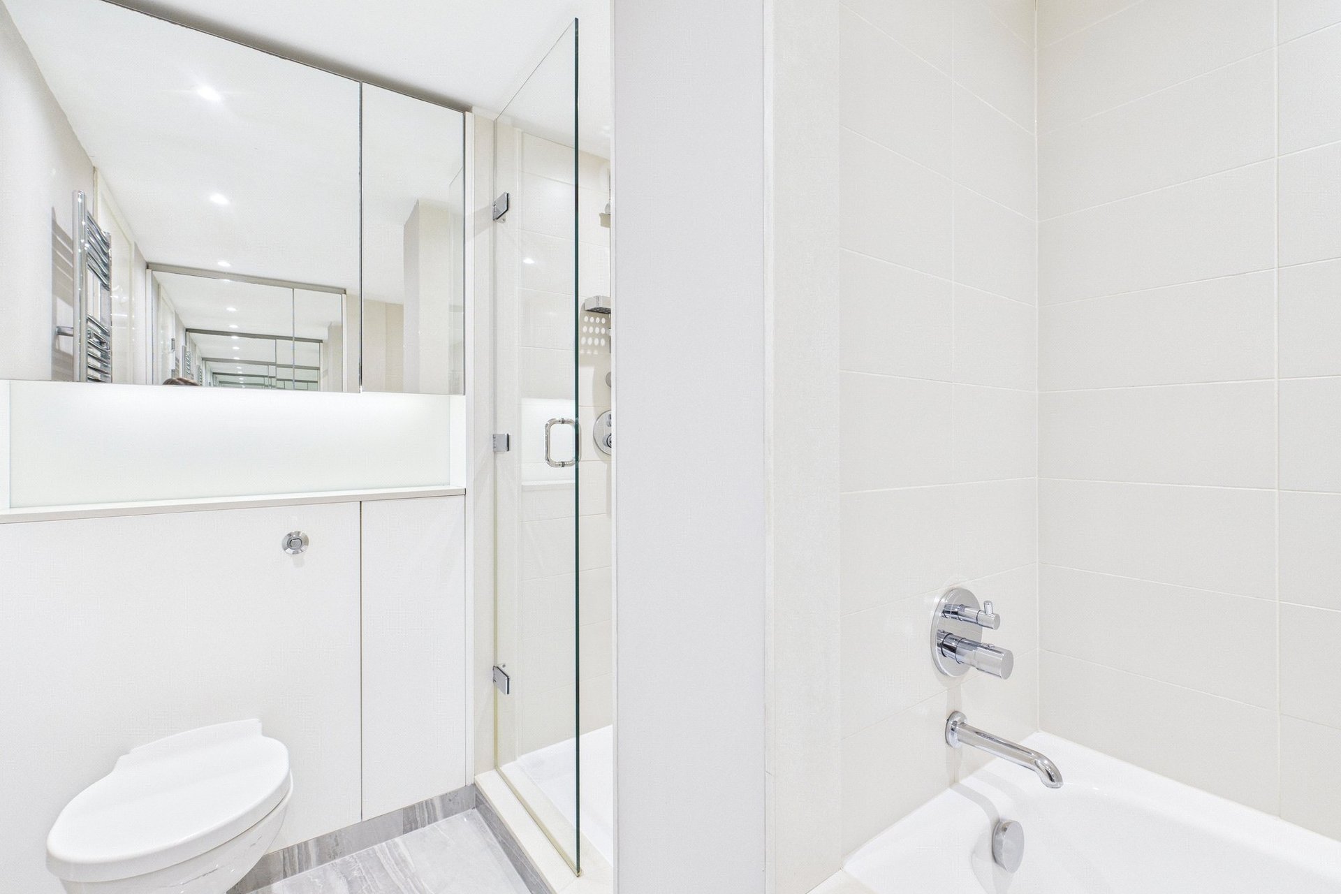 Flat 4, 28 Simpson Loan, Edinburgh, Midlothian, EH3 9GG - Picture #12
