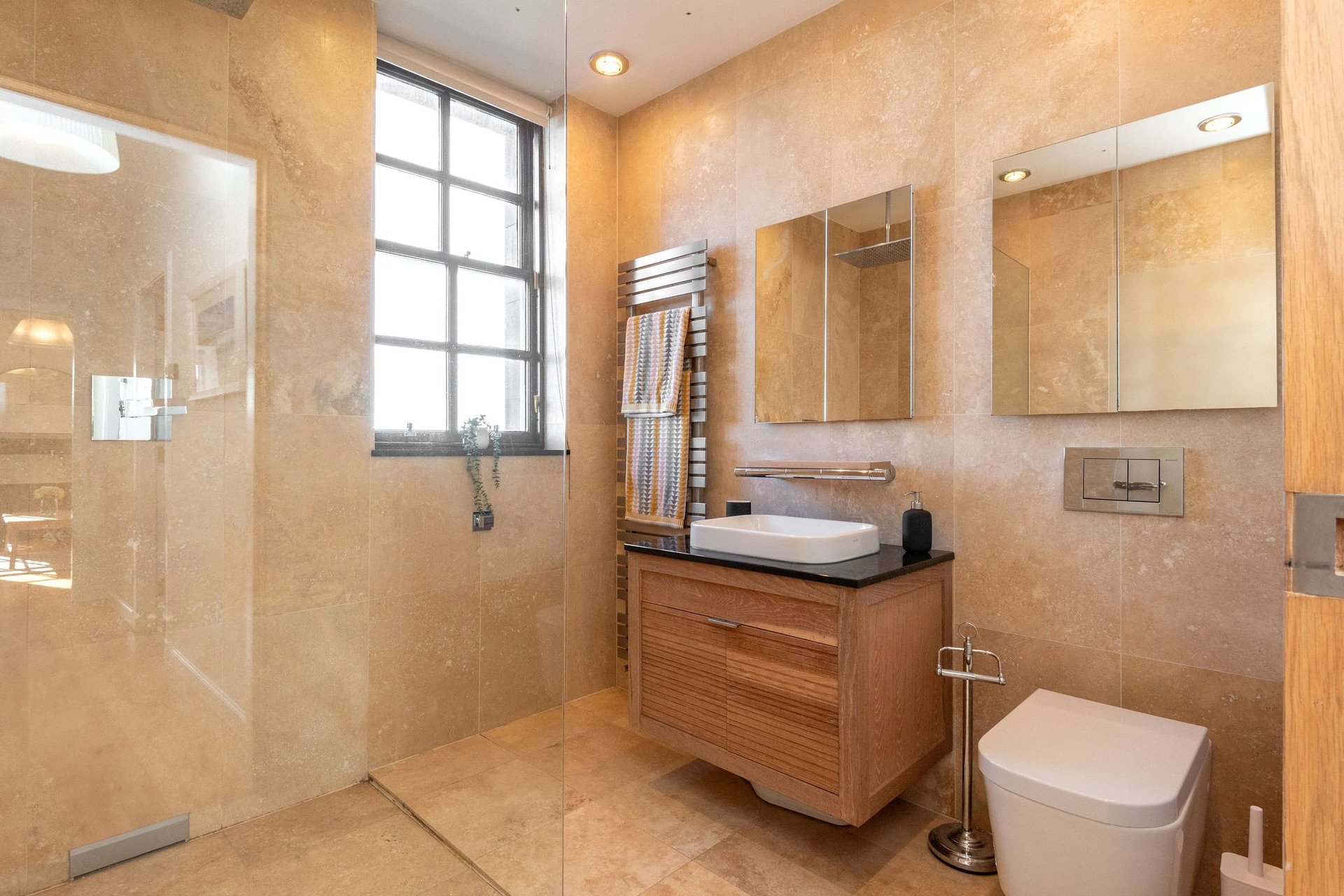 Flat 10, 4 Advocates Close, Edinburgh, Midlothian, EH1 1PS - Picture #10