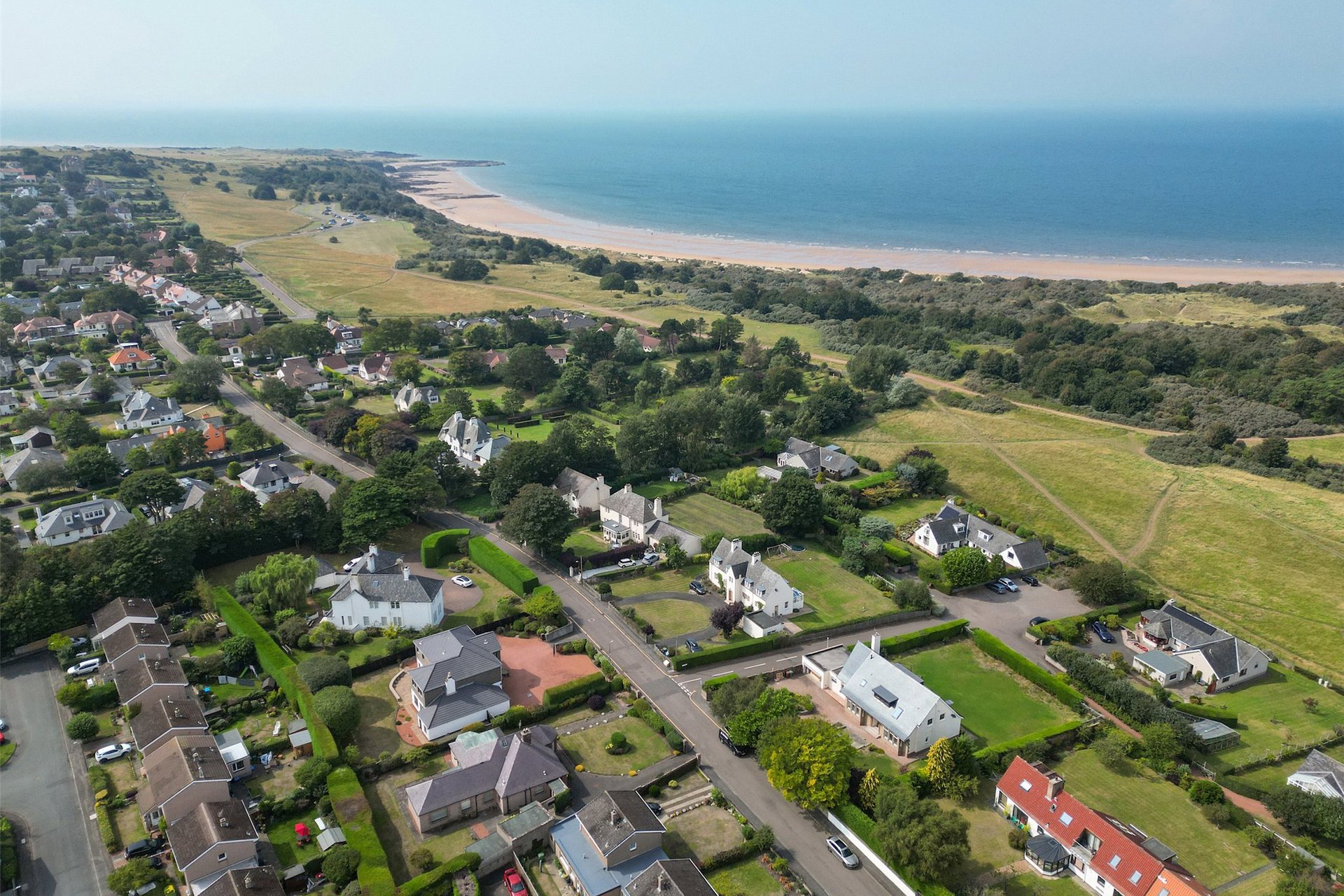 Lynlea, 8 Erskine Road, Gullane, East Lothian, EH31 2DQ - Picture #2