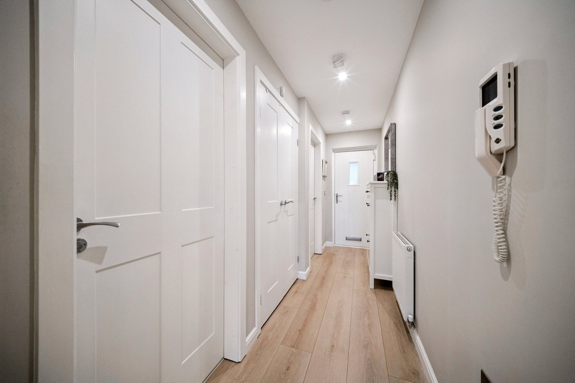 28 Kimmerghame Place, Edinburgh, EH4 2GE - Picture #3