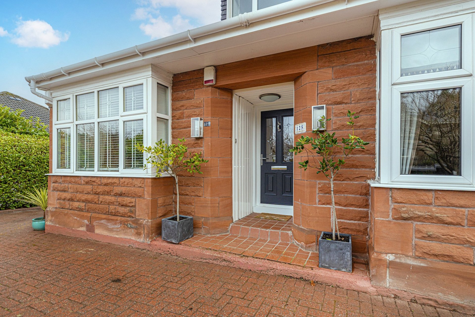 125 Ayr Road, Newton Mearns, Glasgow, East Renfrewshire, G77 6RF - Picture #3