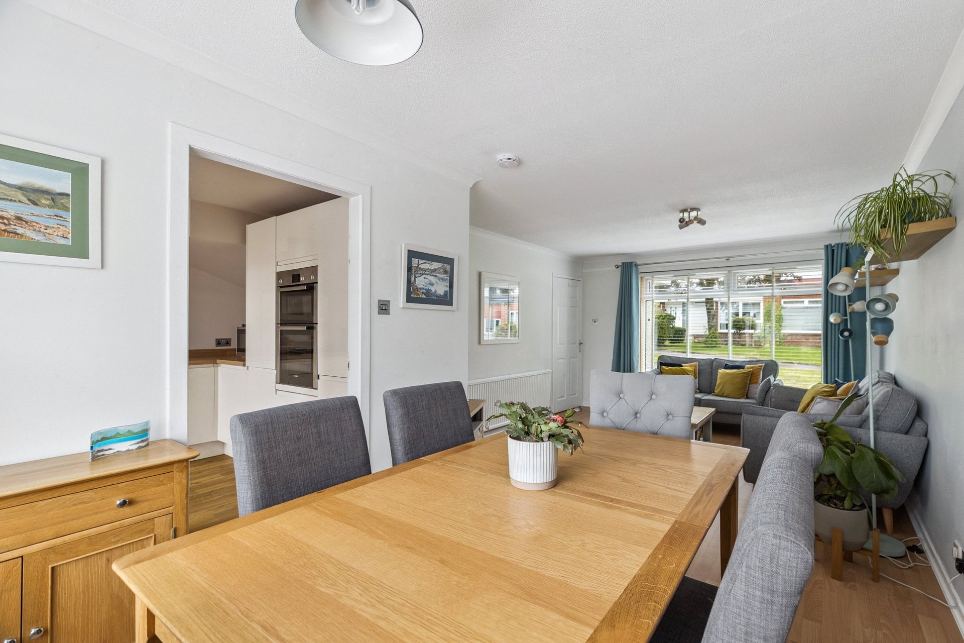 2 Kilmannan Gardens, Milngavie, G62 7EL - Picture #5
