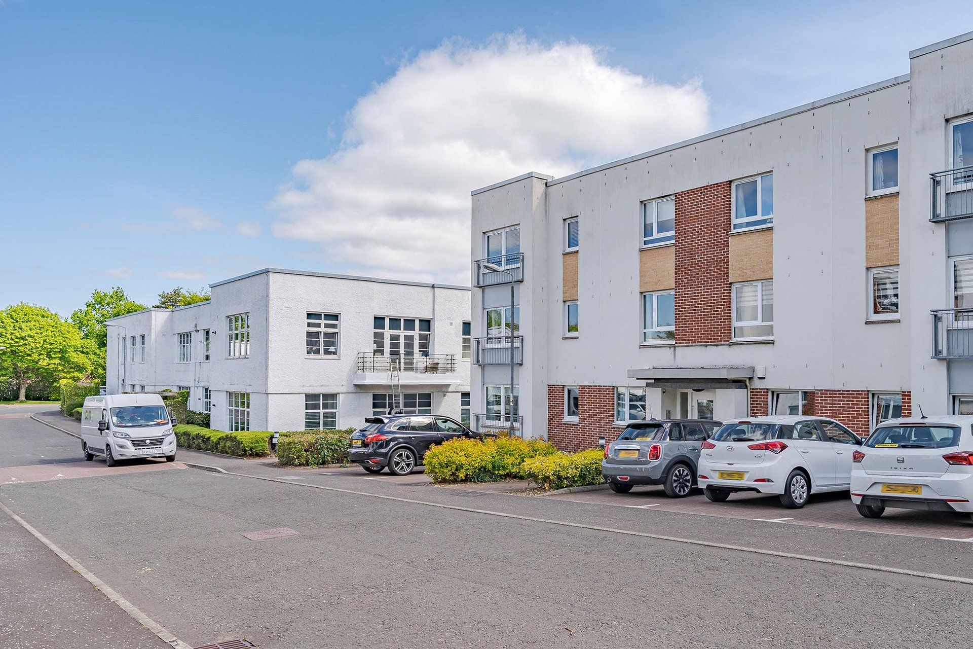 84 Canniesburn Quadrant, Bearsden, G61 1RW - Picture #19
