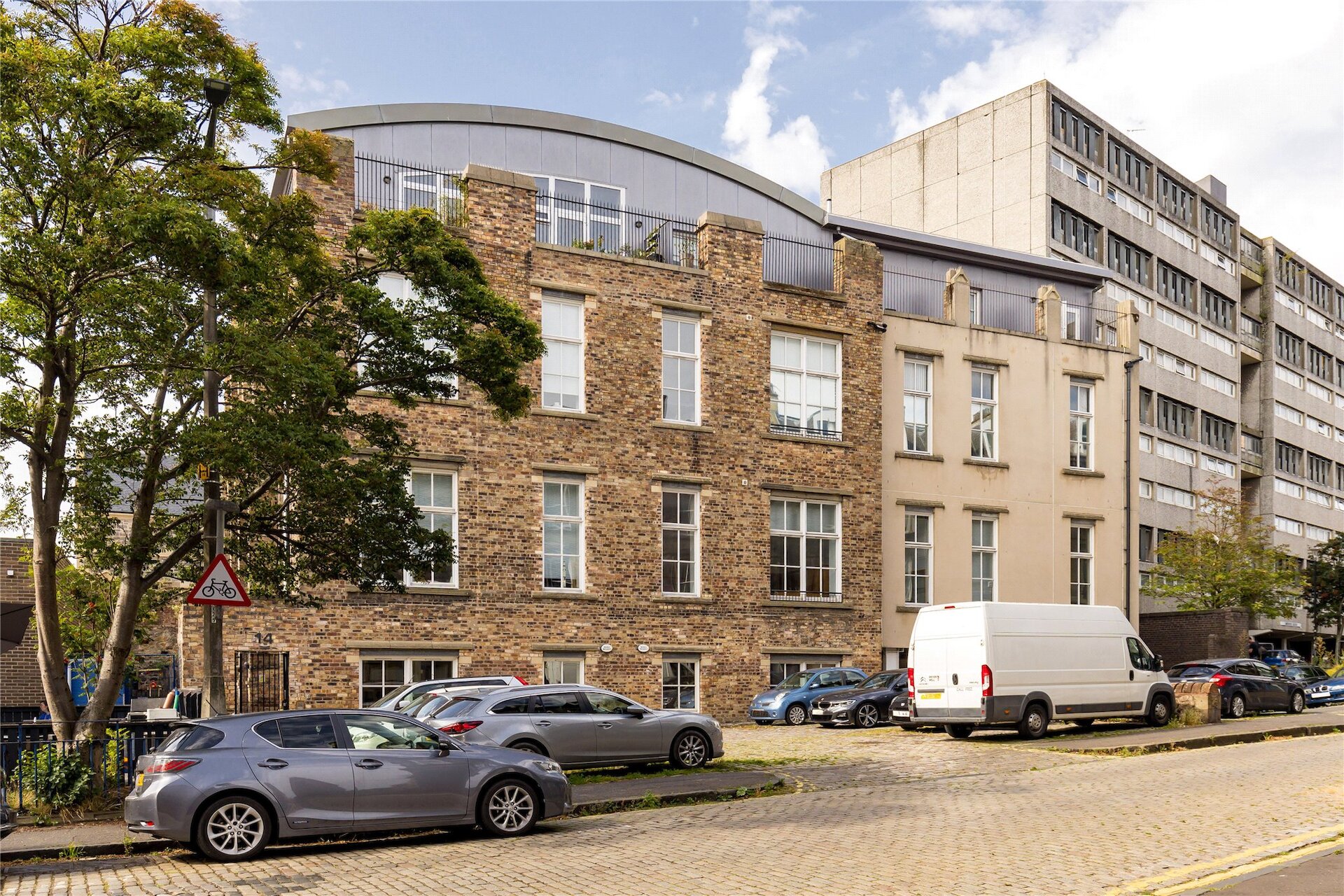 Flat 11, 14 Queen Charlotte Street, Edinburgh, EH6 6AT - Picture #1