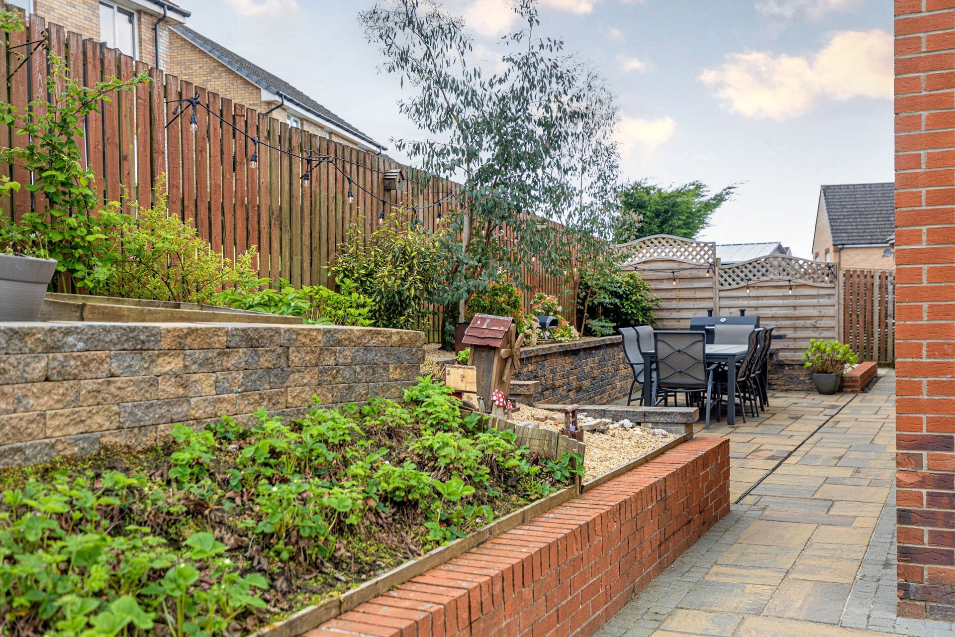 5 Petty Court, Jackton, Glasgow, South Lanarkshire, G74 5PX - Picture #42